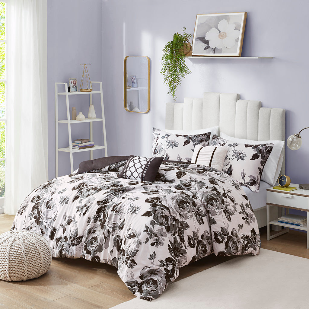 Dorsey Velvet Comforter Set with Throw Pillow