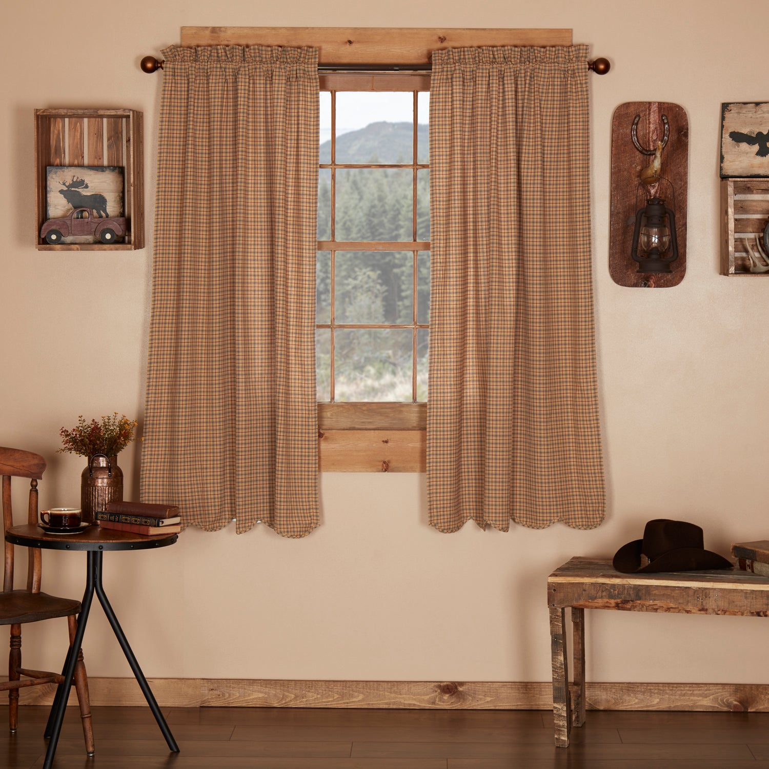 Millsboro Short Panel Scalloped Set of 2