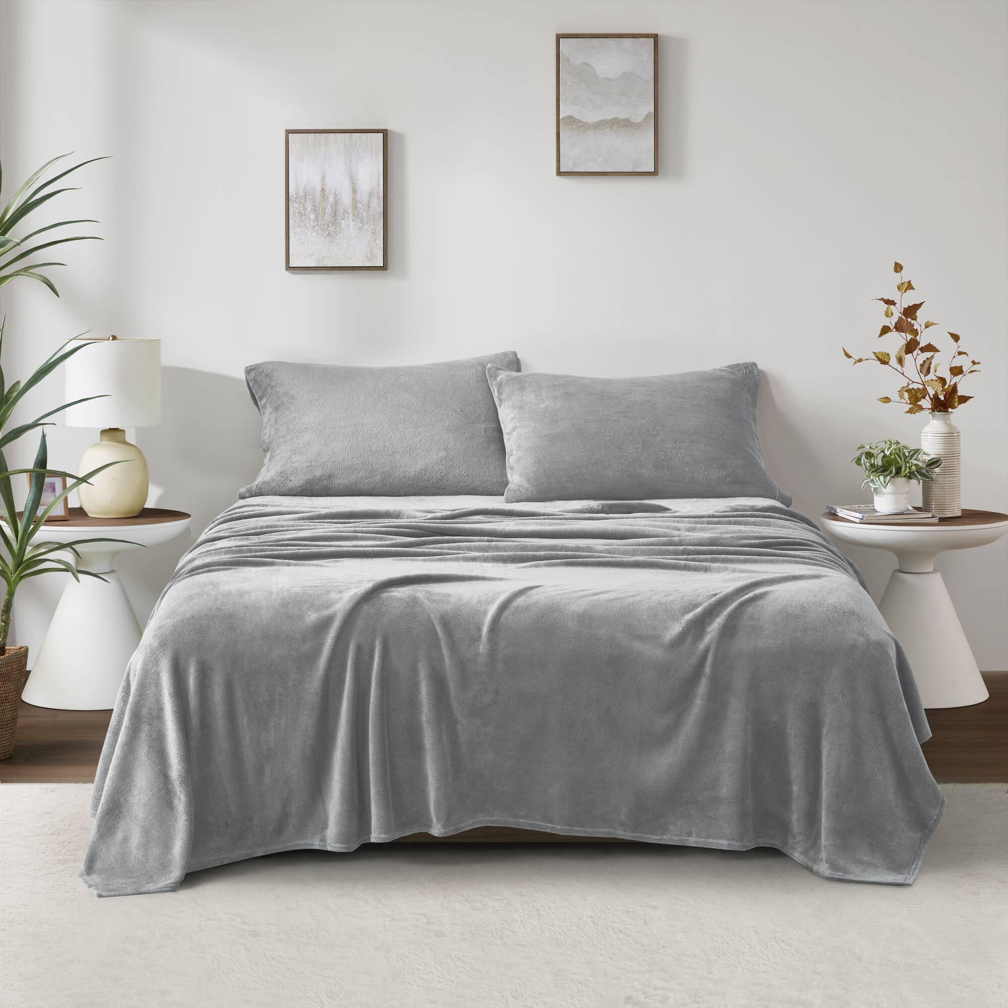 Soloft Plush Nylon Blend Sheet Set