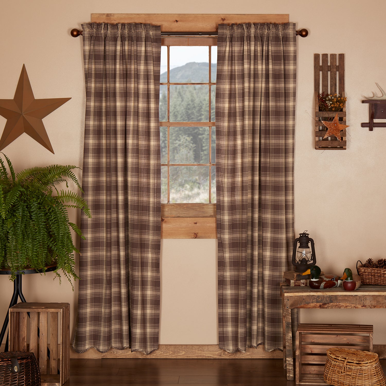 Dawson Star Scalloped Panel Set of 2