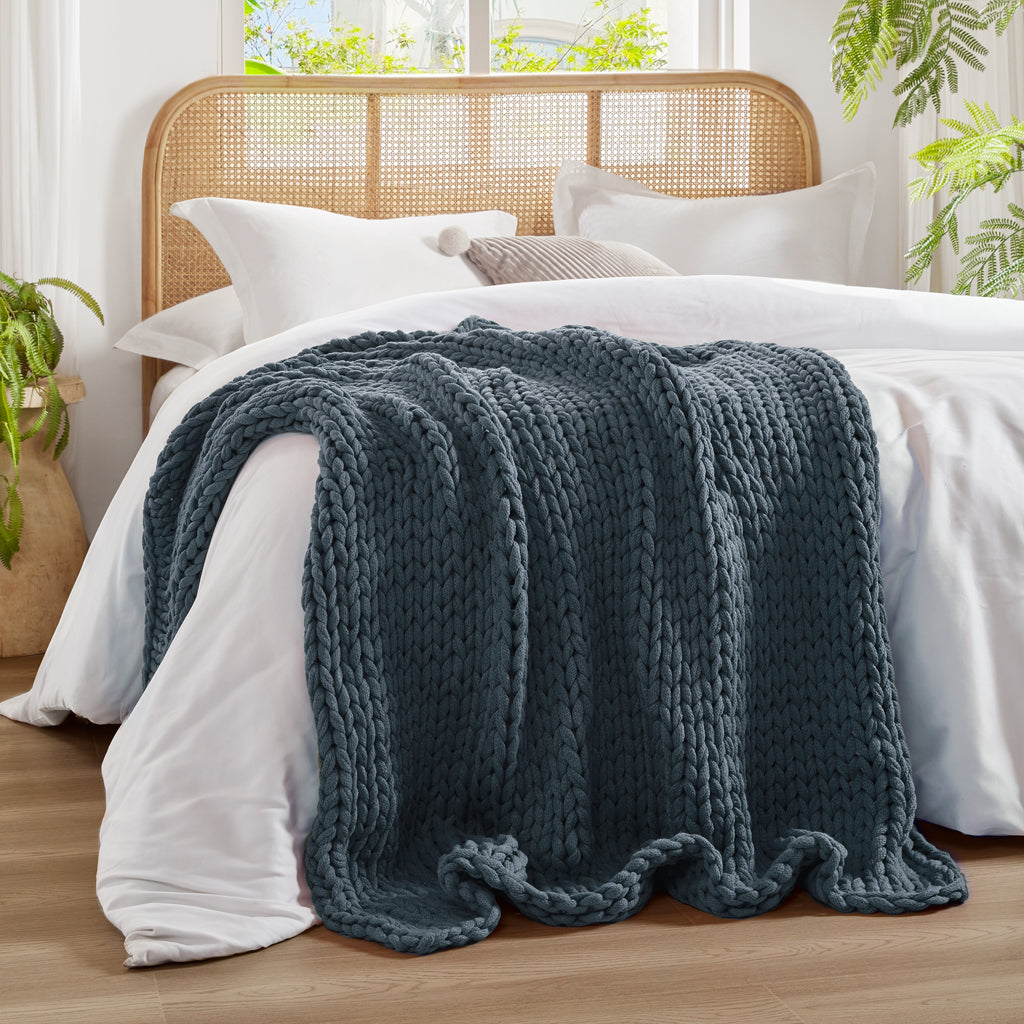 Chunky Double Knit Hand Made Chunky Double Knit Throw Blanket