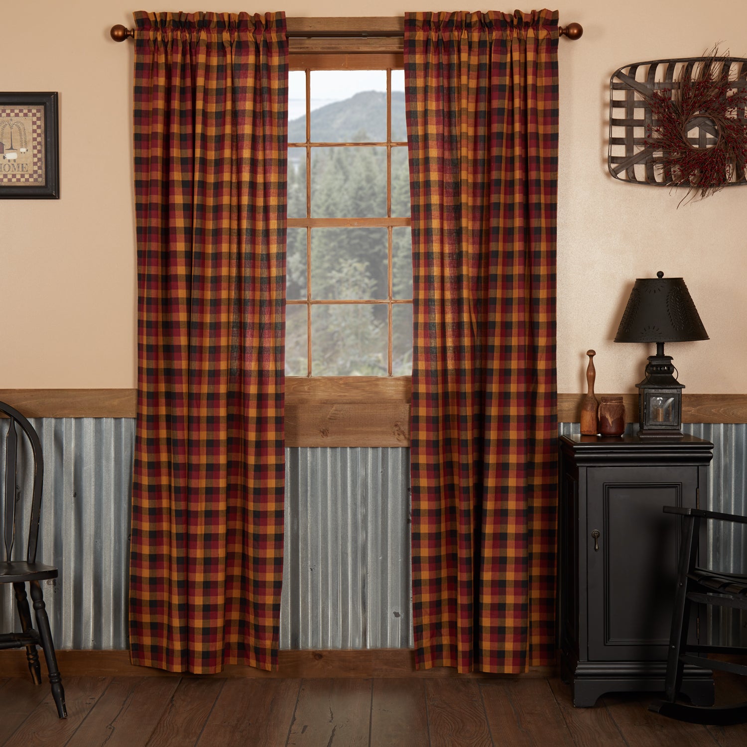 Heritage Farms Primitive Check Panel Set of 2