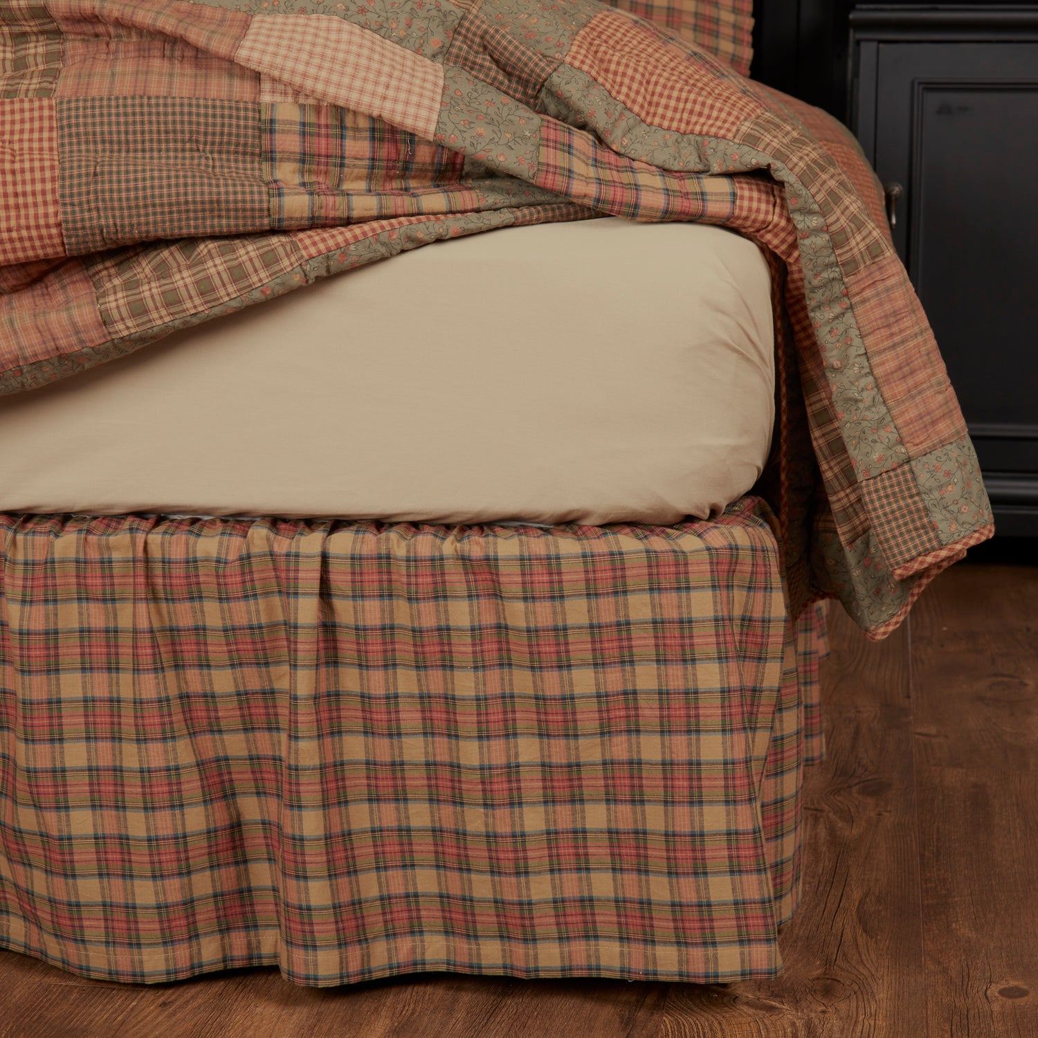 Crosswoods Queen Bed Skirt 60x80x16