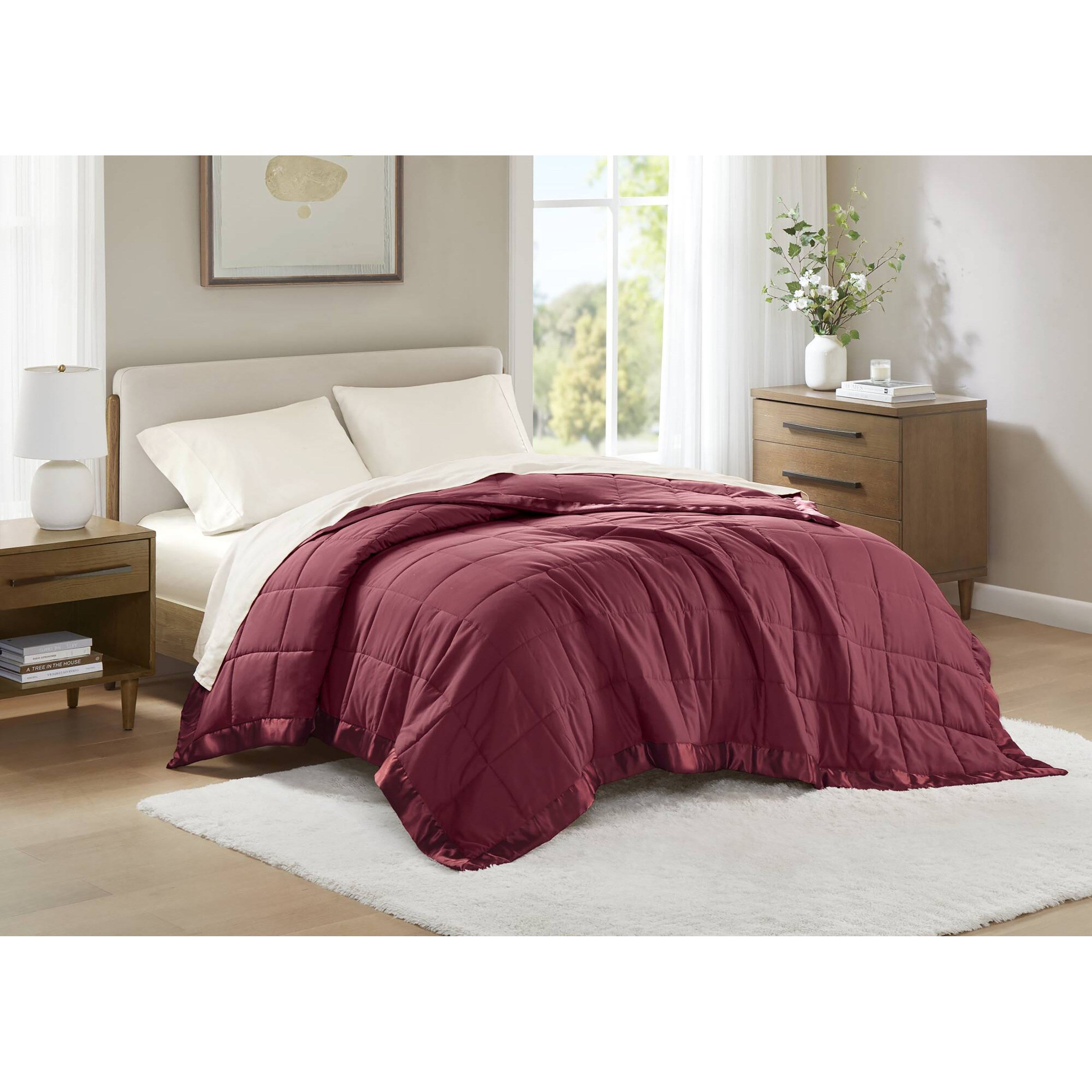 Windom Lightweight Down Alternative Blanket with Satin Trim