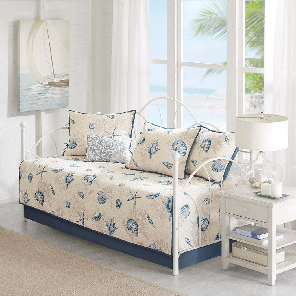 Bayside Brushed Microfiber Quilt Set with Throw Pillows
