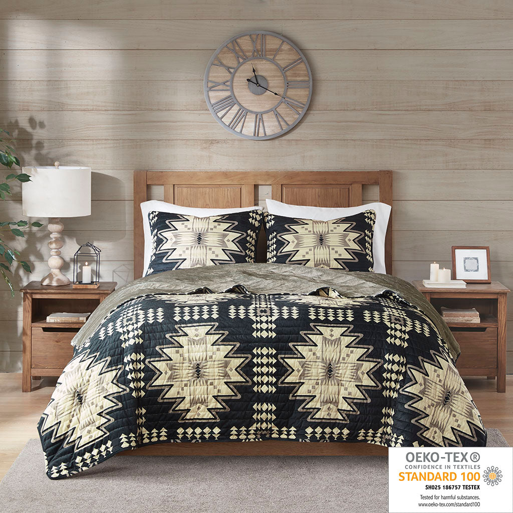 Sierra Embroidered Plush Quilt Set