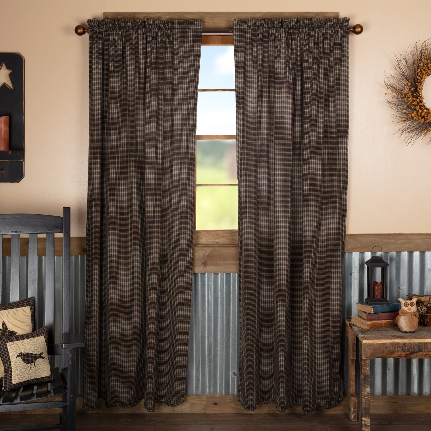 Kettle Grove Plaid Panel Scalloped Set of 2