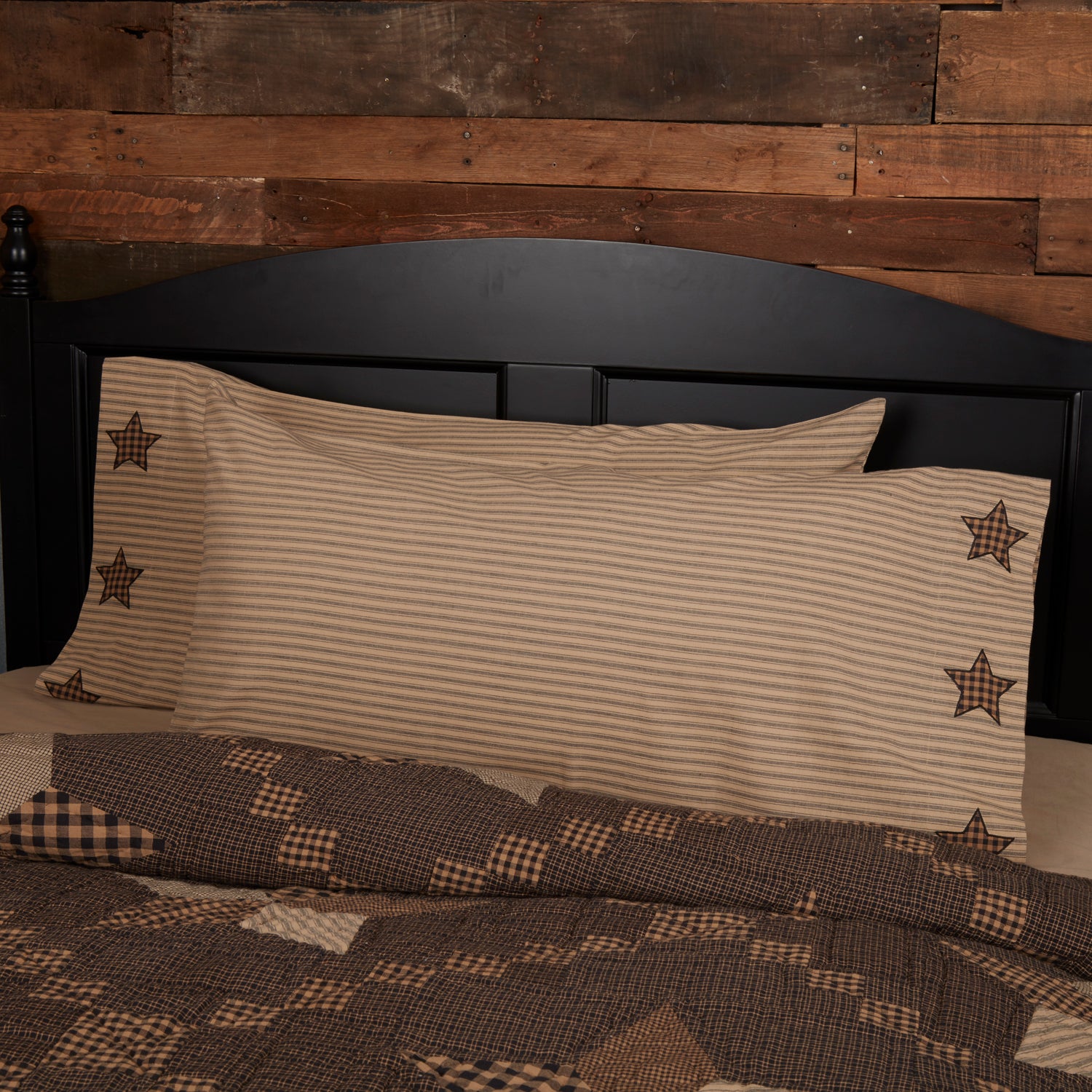 Farmhouse Star King Pillow Case w/Applique Star Set of 2
