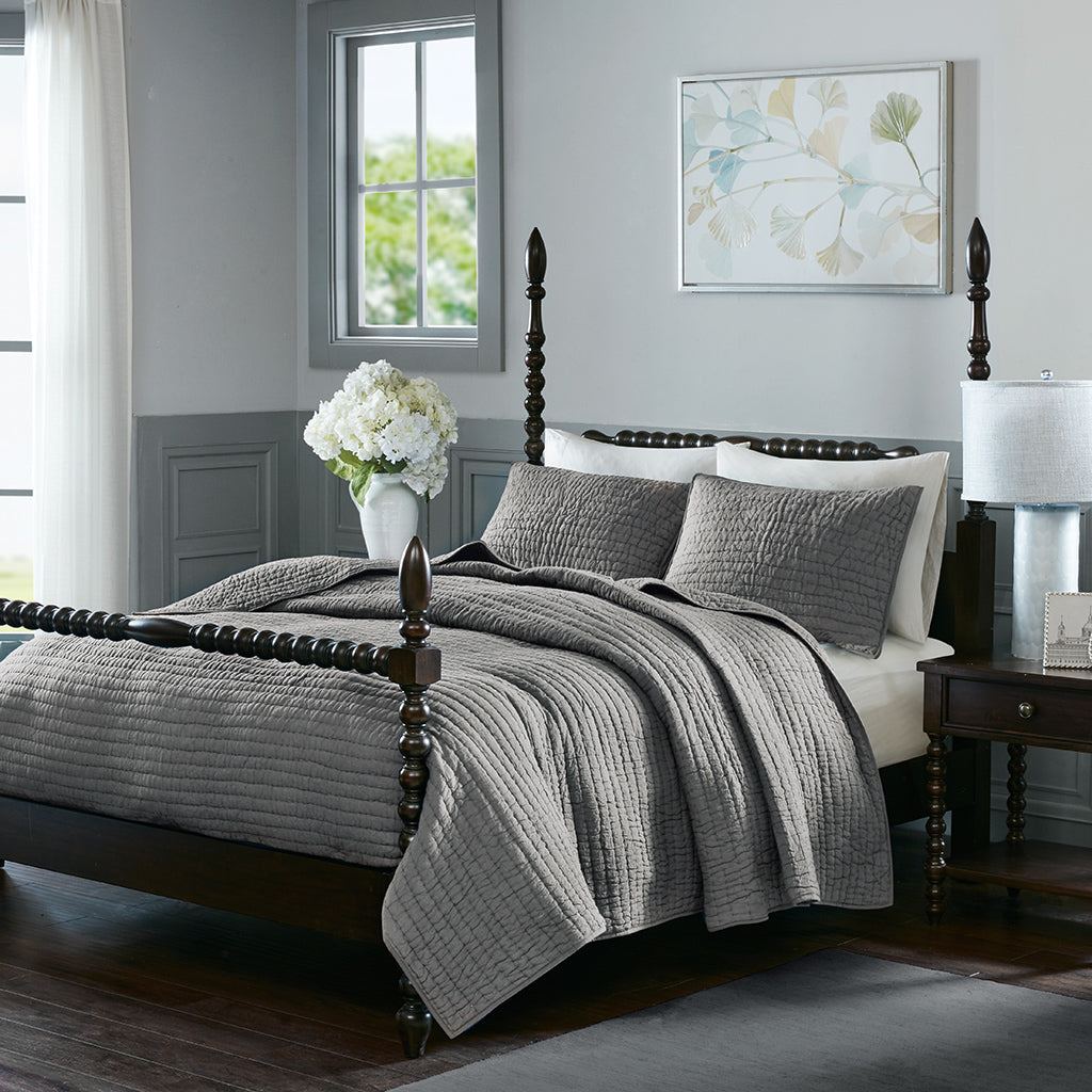 Serene 3 Piece Hand Quilted Cotton Quilt Set