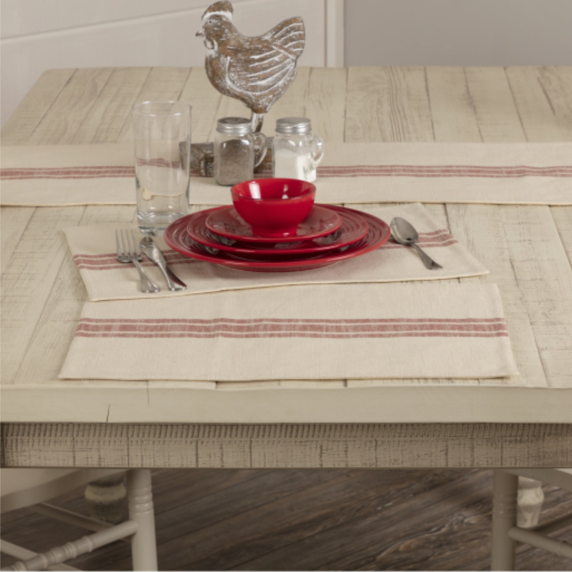 Market Place Red Placemat Set of 4 18Lx12W
