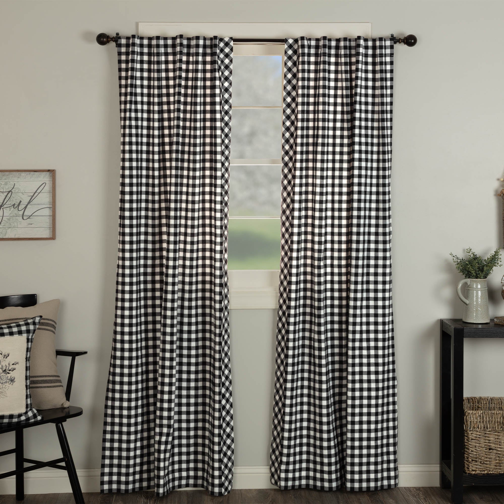Vintage Check Black Panel Set of 2