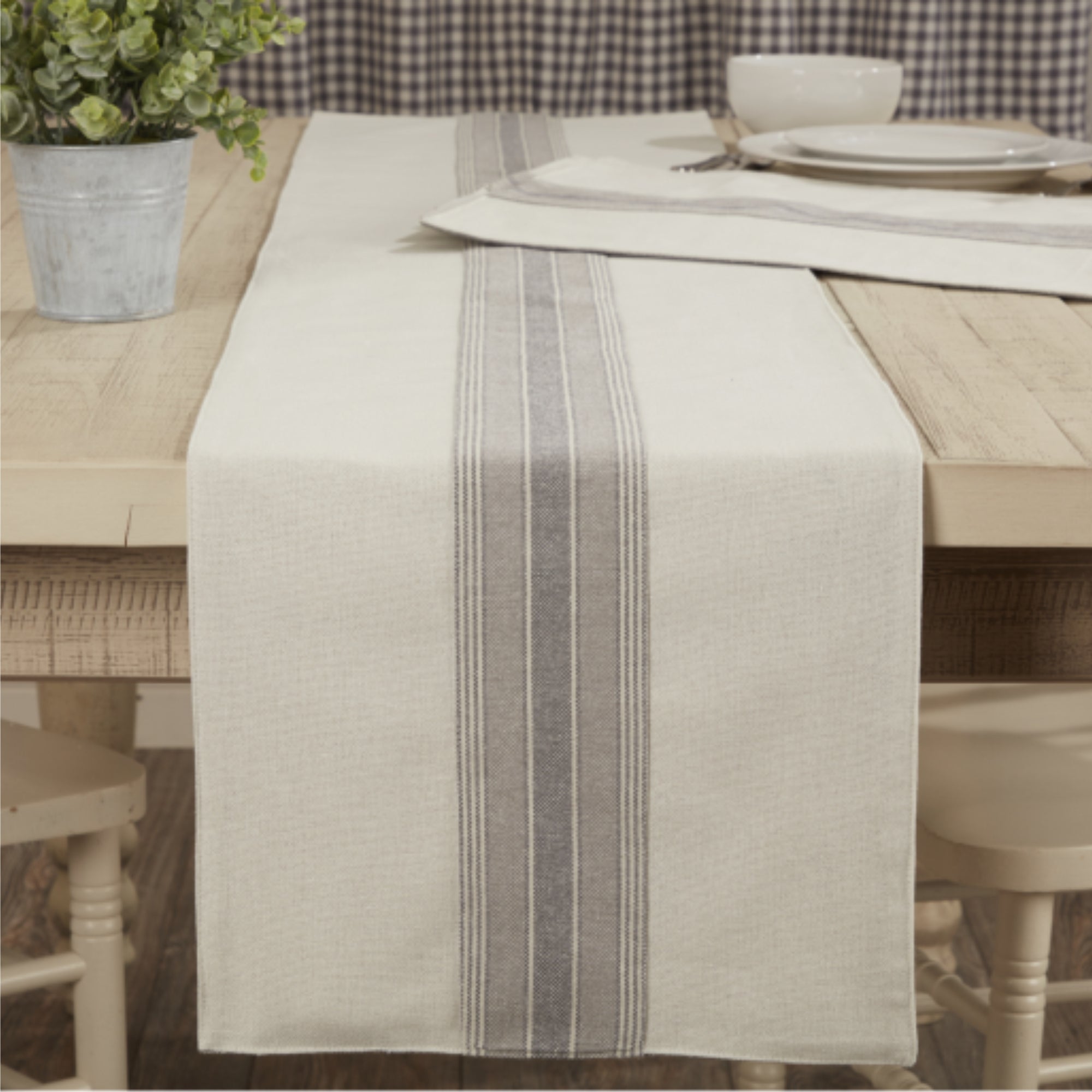 Gray Gables Runner