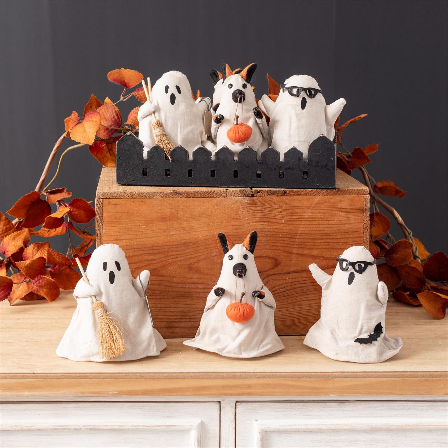 Fabric Ghosts (S/3)