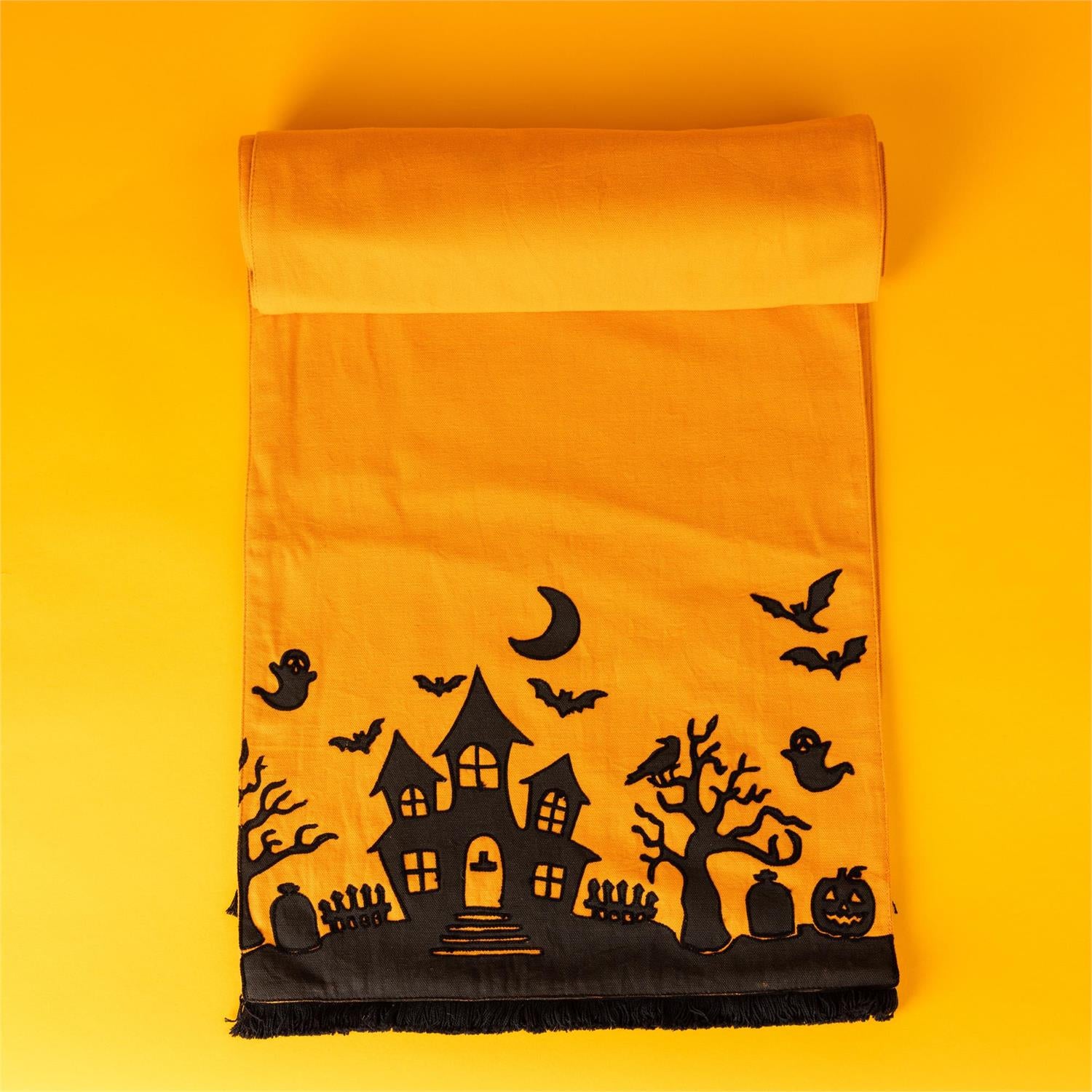 Table Runner - Vintage Halloween