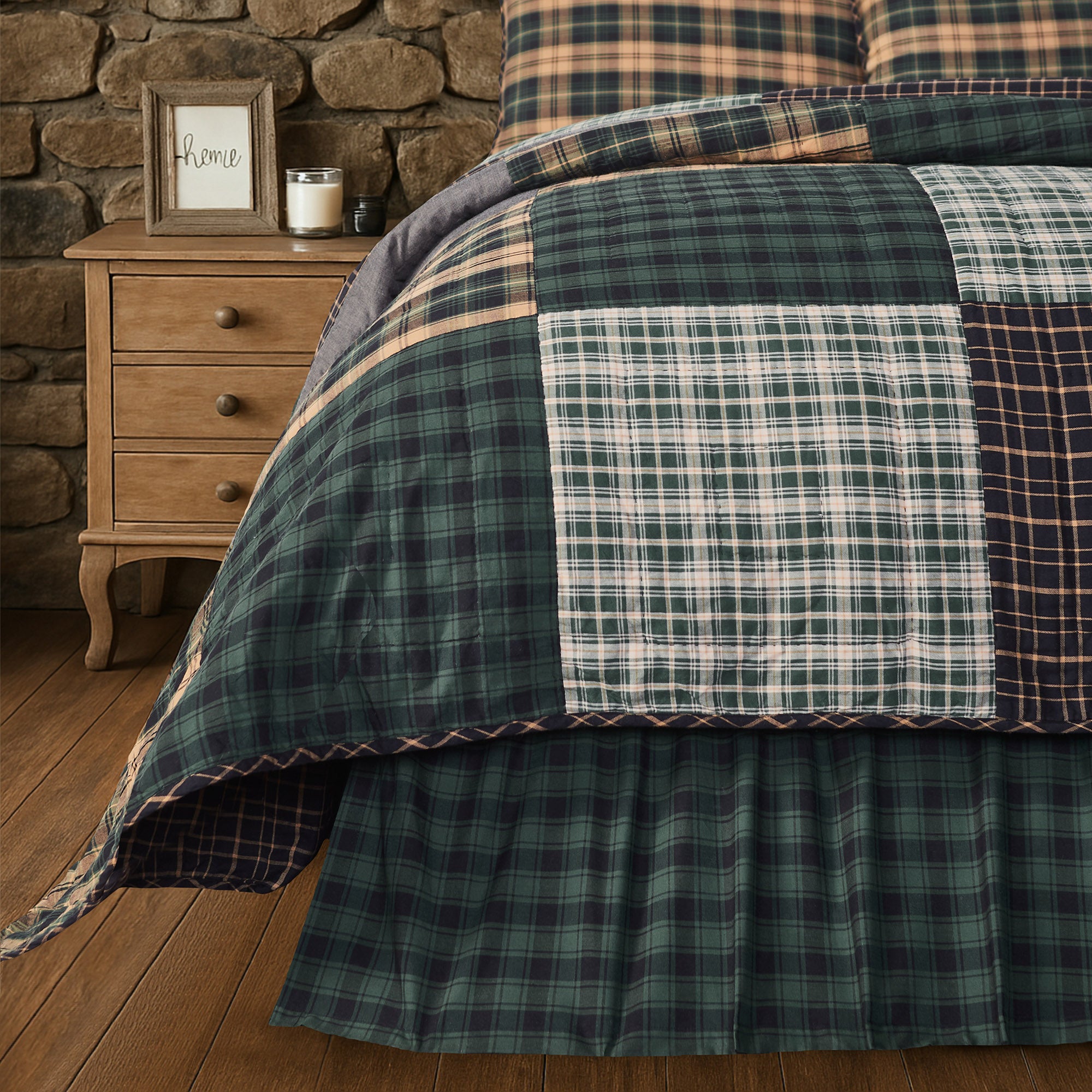 Pine Grove King Bed Skirt 78x80x16