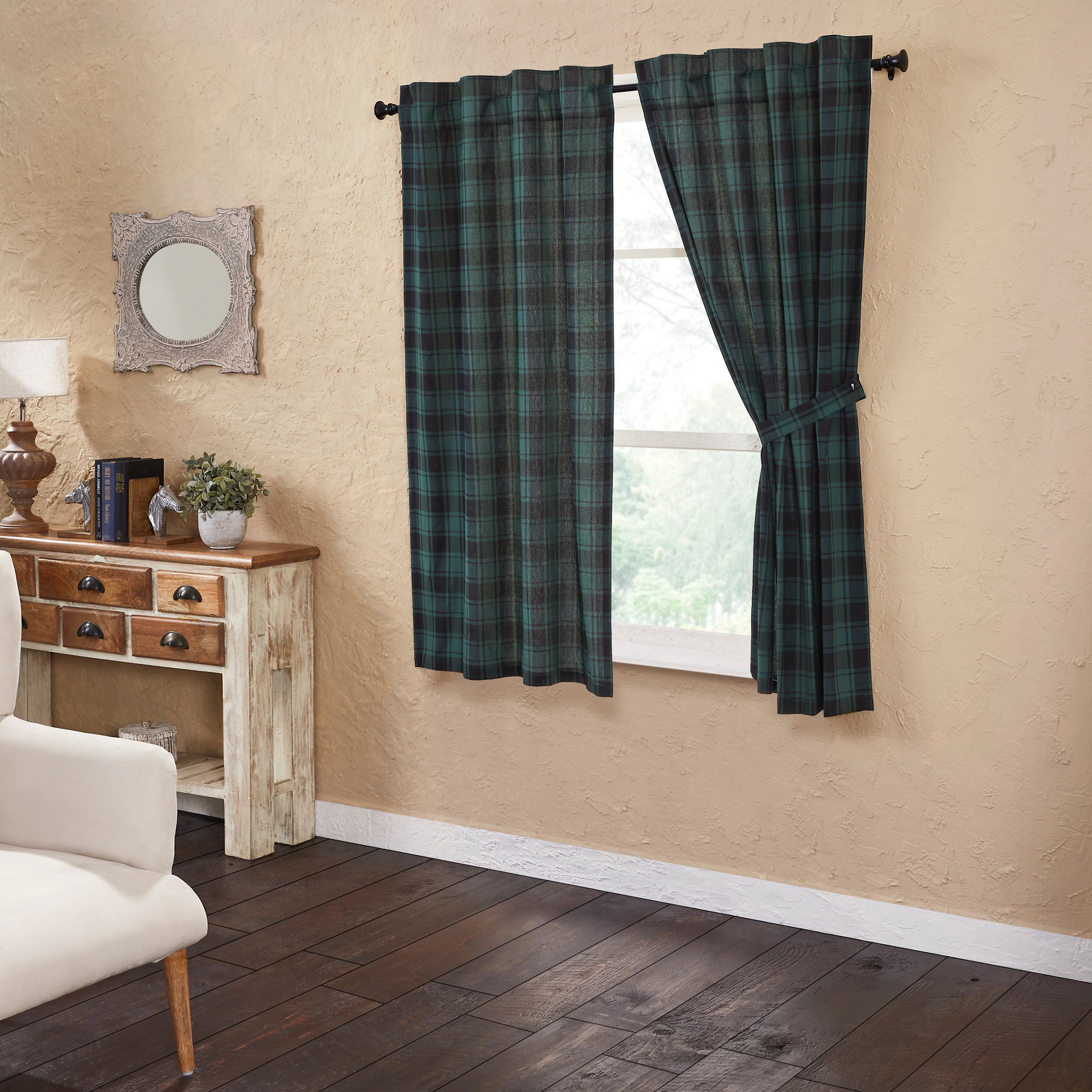 Pine Grove Short Panel Set of 2