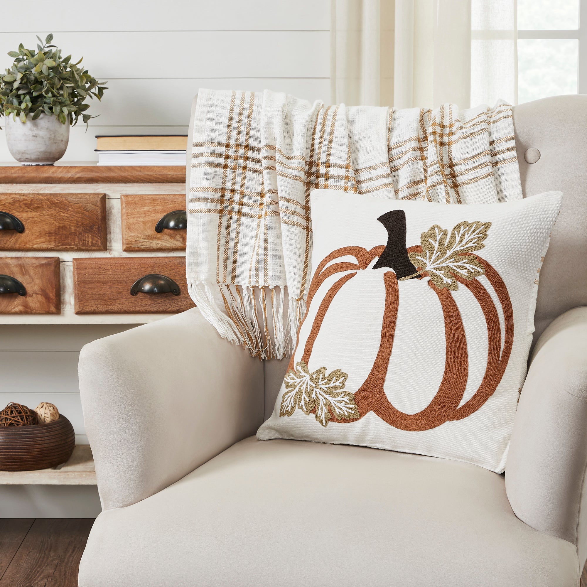 Fall Harvest Wheat Plaid Pumpkin Decorative Throw Pillow 18x18 Inch Autumn Farmhouse Seasonal Accent Pillow for Home Decor