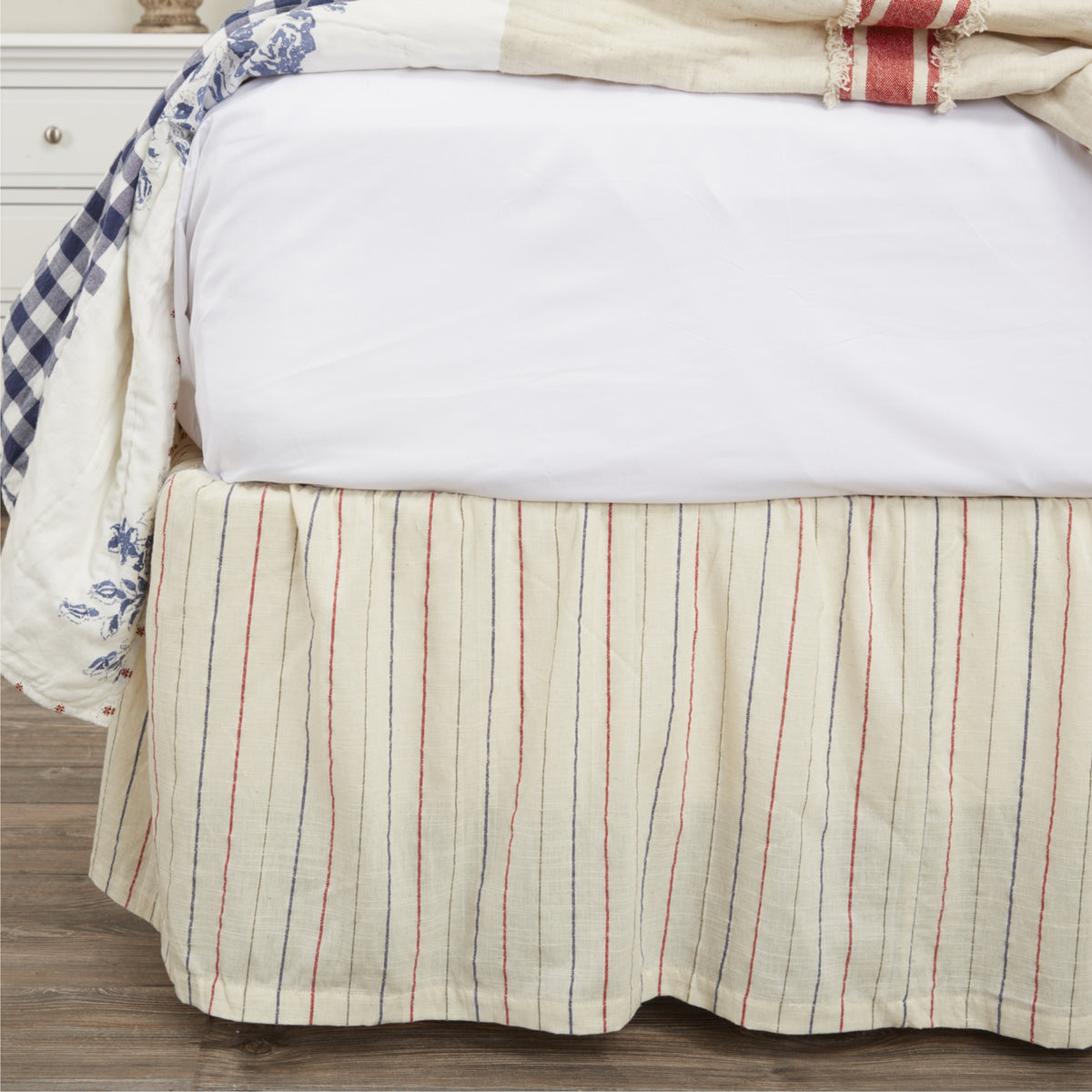 Betsy Queen Bed Skirt 80Lx60Wx16