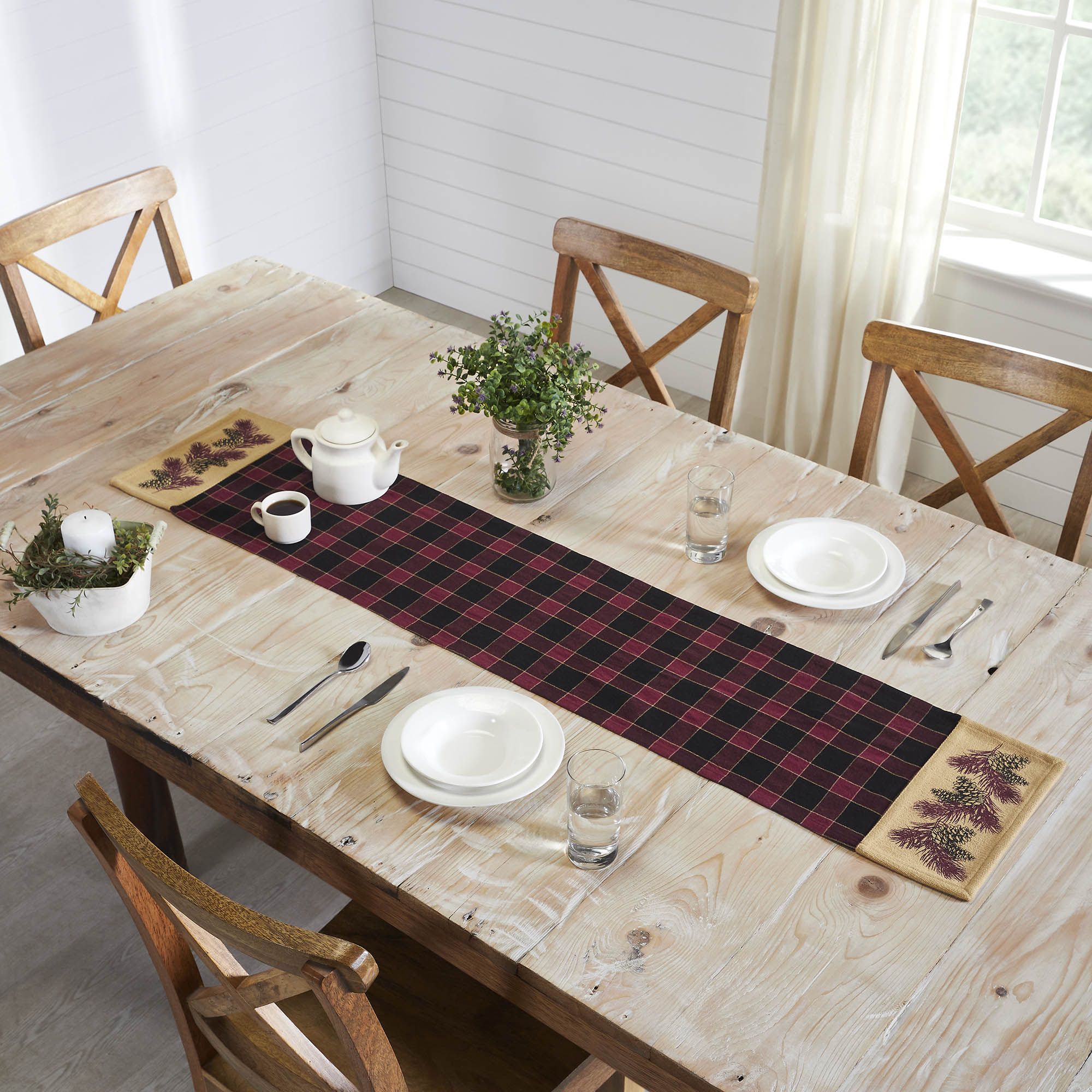 Connell Pinecone Table Runner Rustic Lodge Cabin Woodland Fall Home & Kitchen Decor