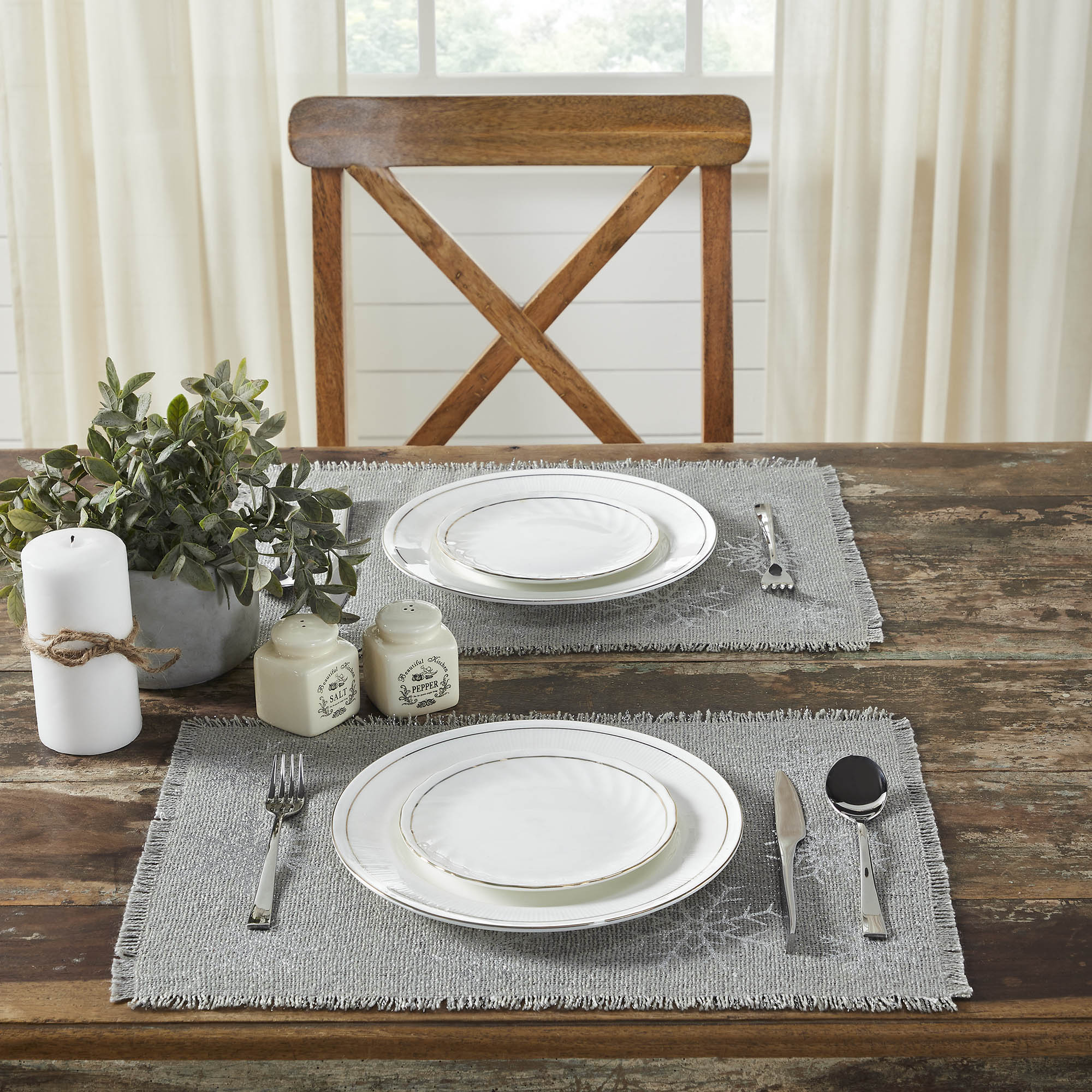 Yuletide Burlap Dove Grey Snowflake Placemat Set of 2