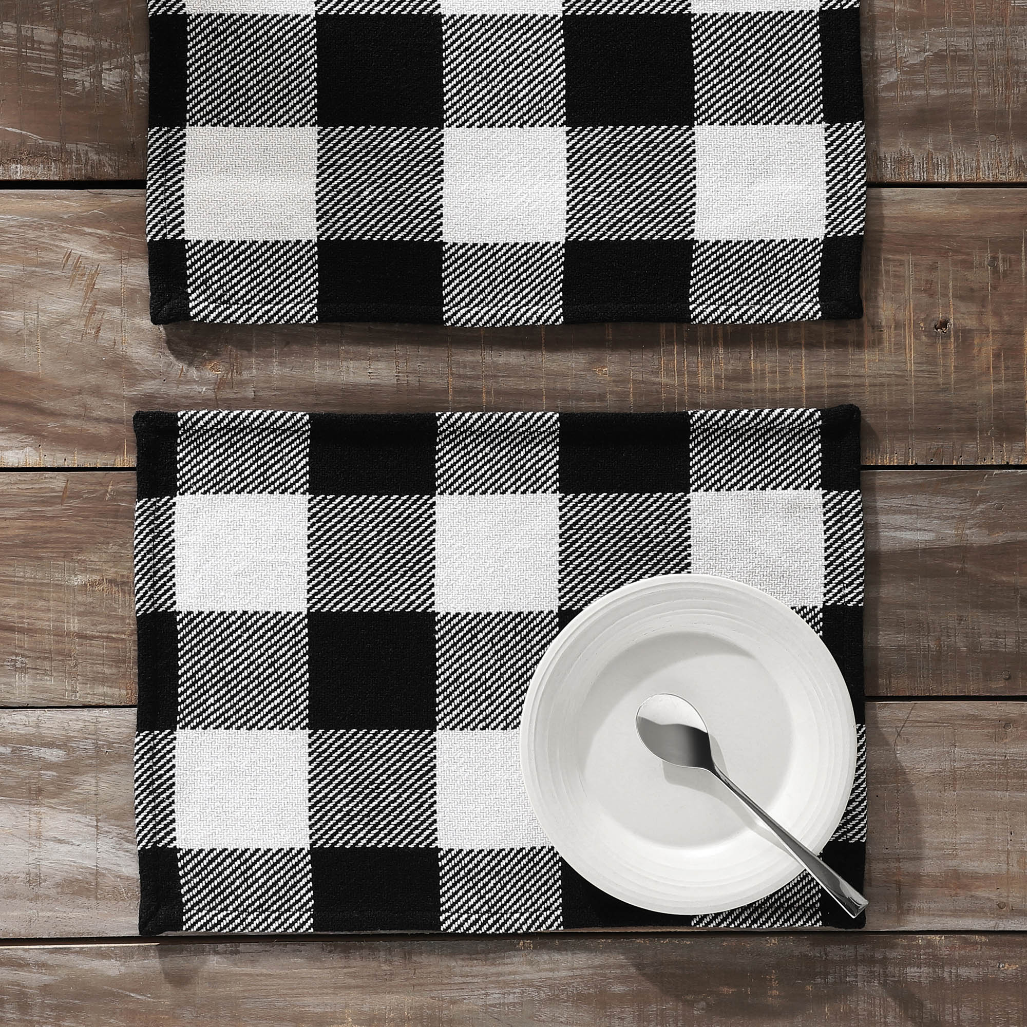 Annie Buffalo Check Black Placemat Set of 2