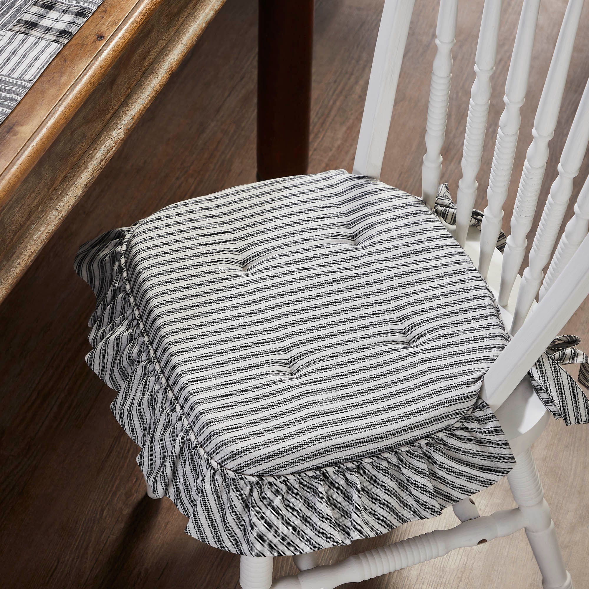 Sawyer Mill Black White Ruffled Stripe Chair Pad