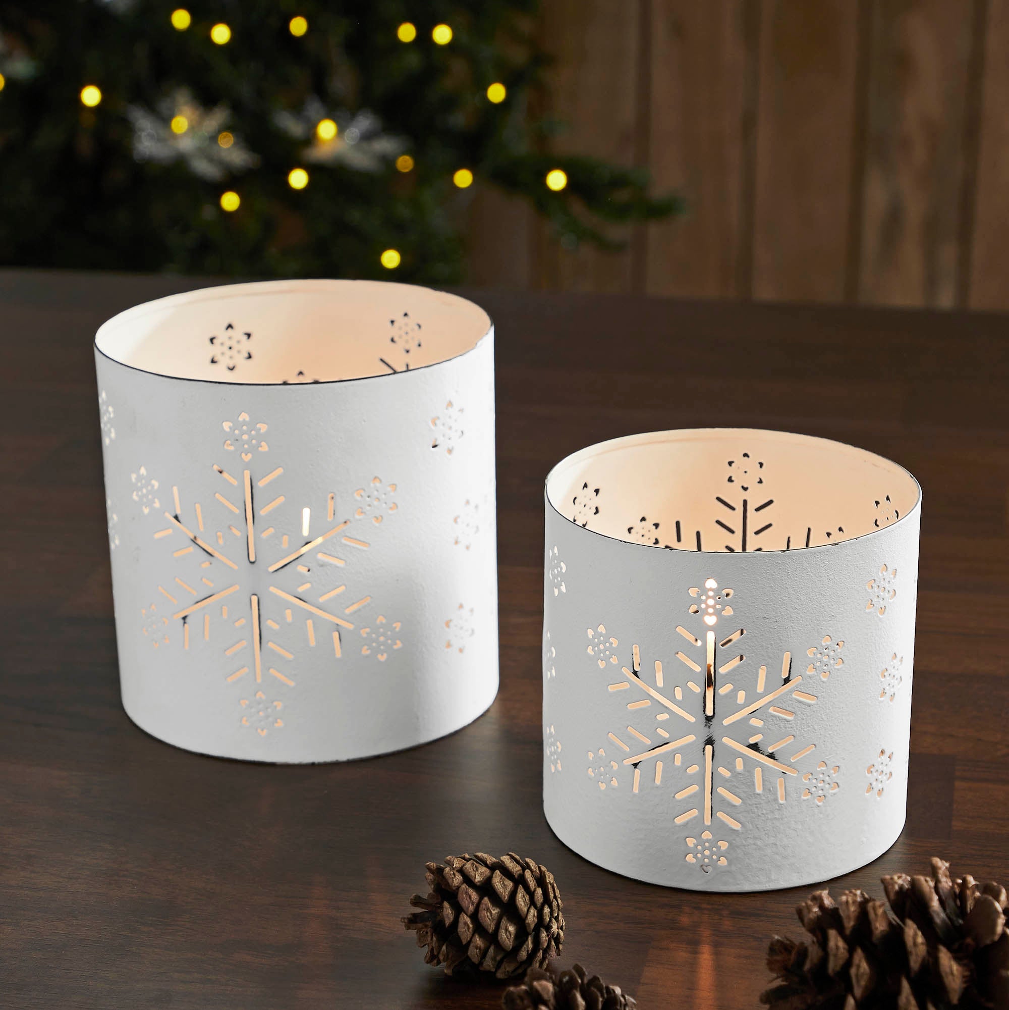 Scenic Snowflake Distressed White Metal Candle Holder Set of 2- 3.75/