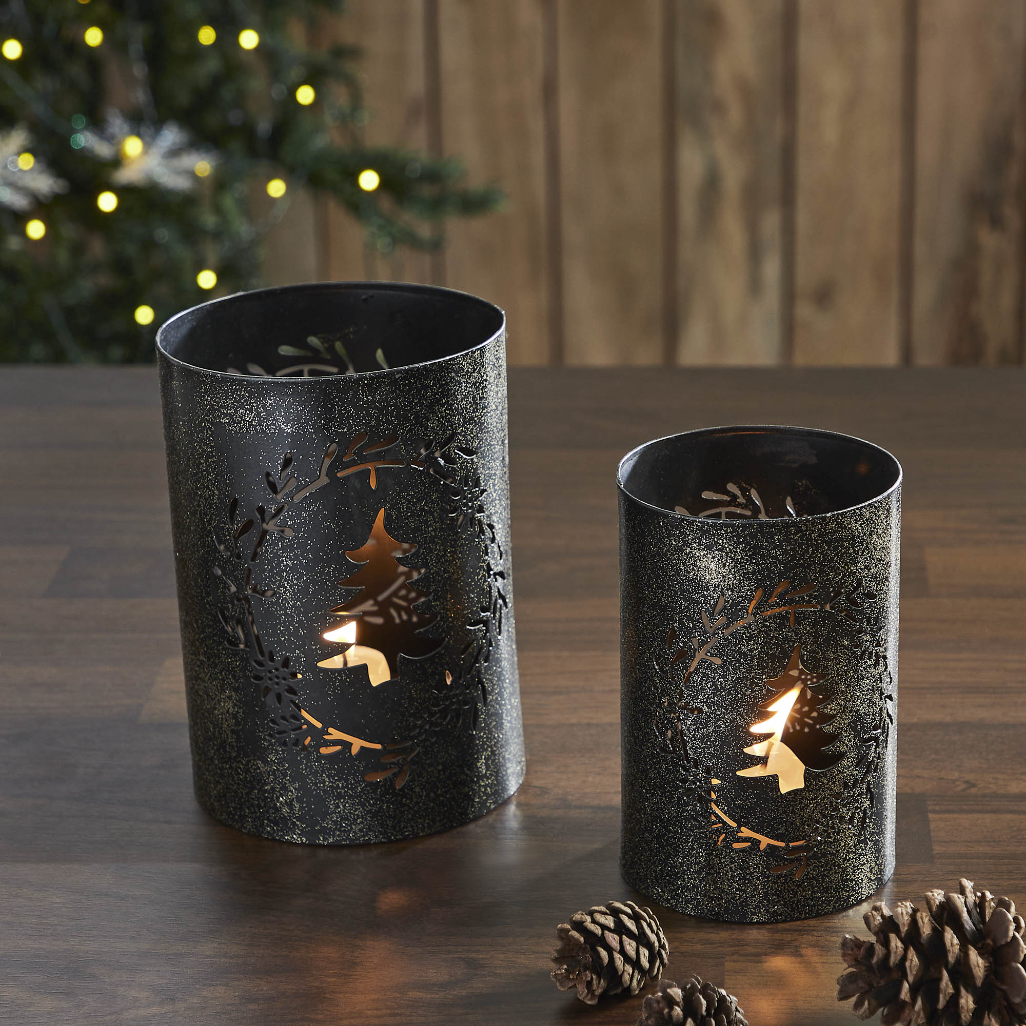 Gold Dusted Wreath and Tree Metal Candle Holder Set of 2- 5.9/