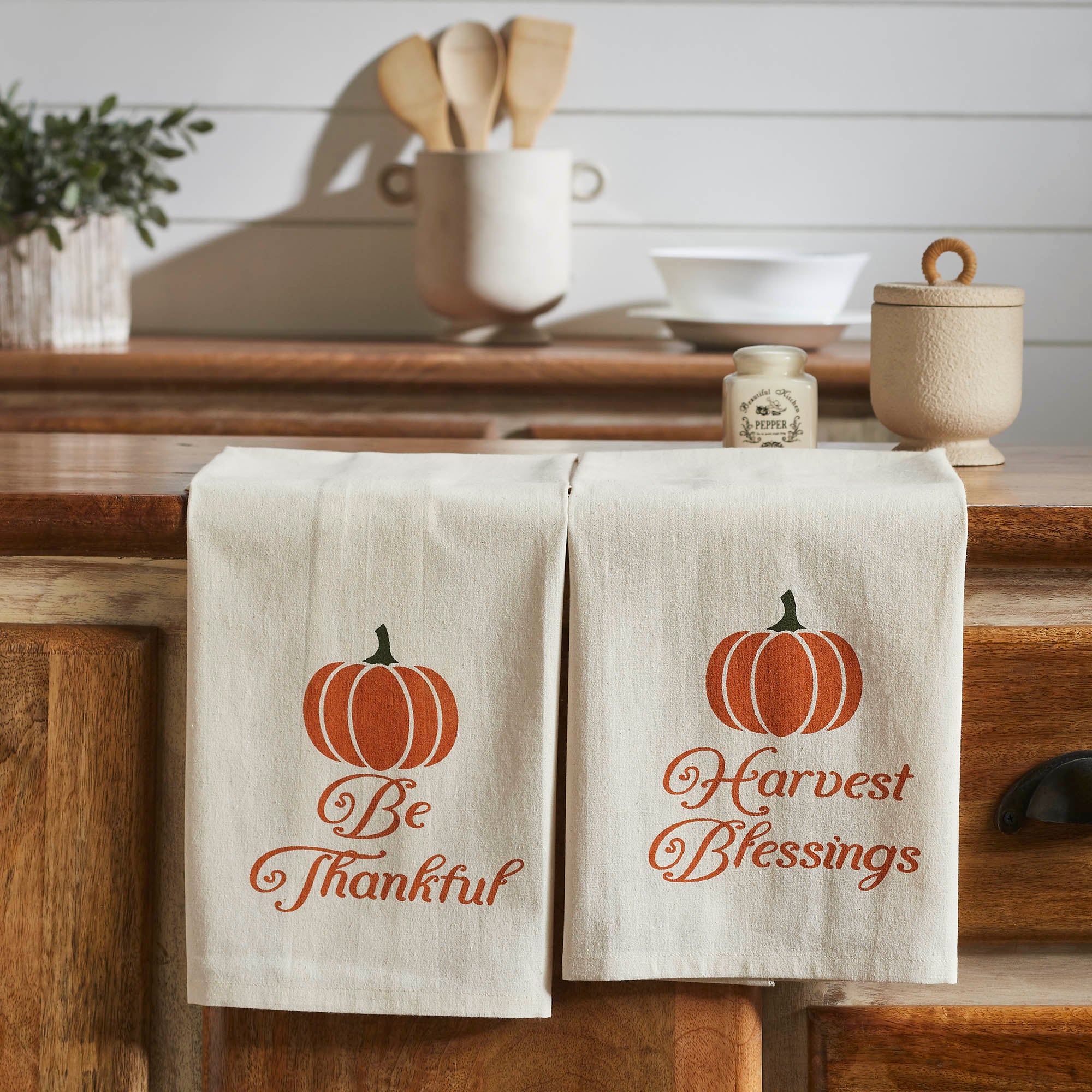Harvest Blessings Cotton Farmhouse Pumpkin Tea Towel Set of 2, 19x28 Autumn Fall Kitchen & Dish Drying Towels