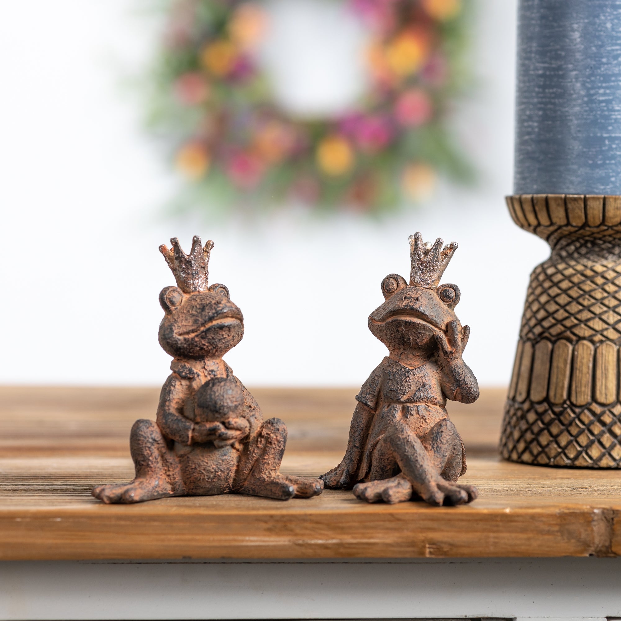 Royal Frog (2 Asst) 4.5”H Resin