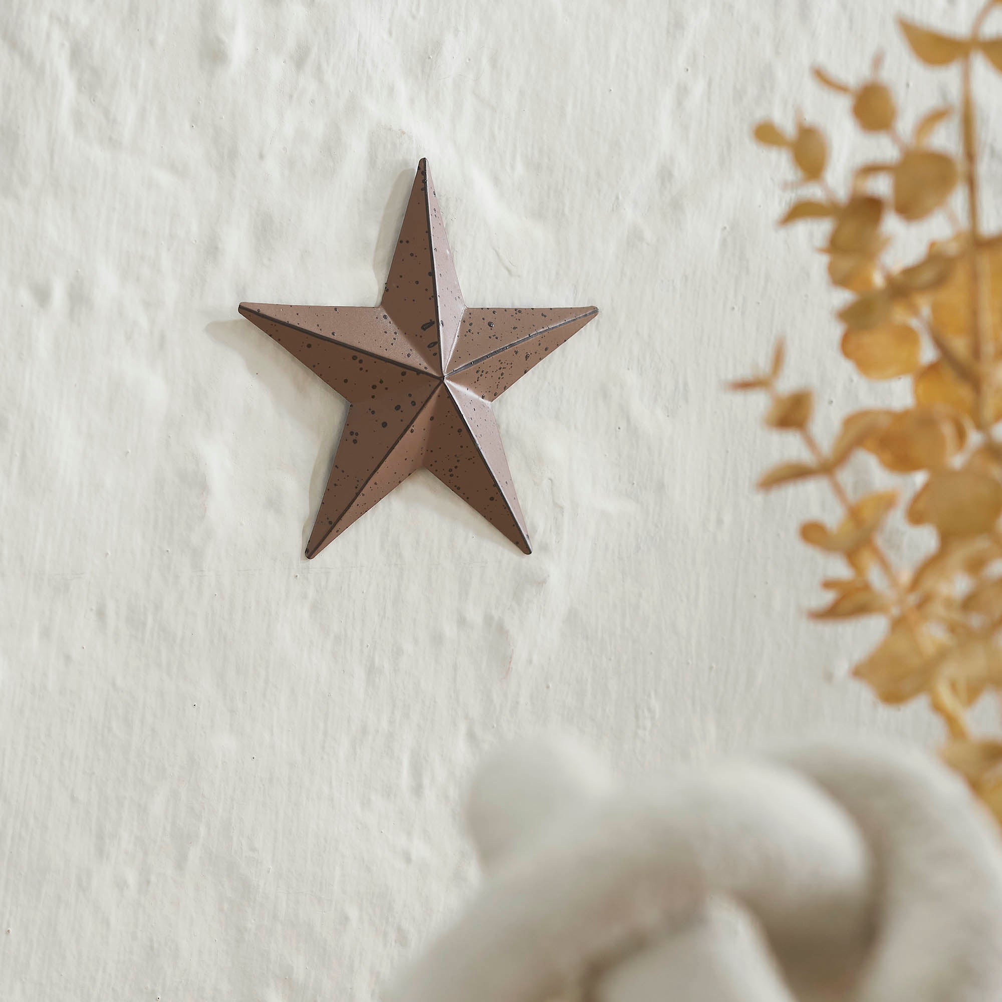 Metal Star Speckled Rust Brown Distressed