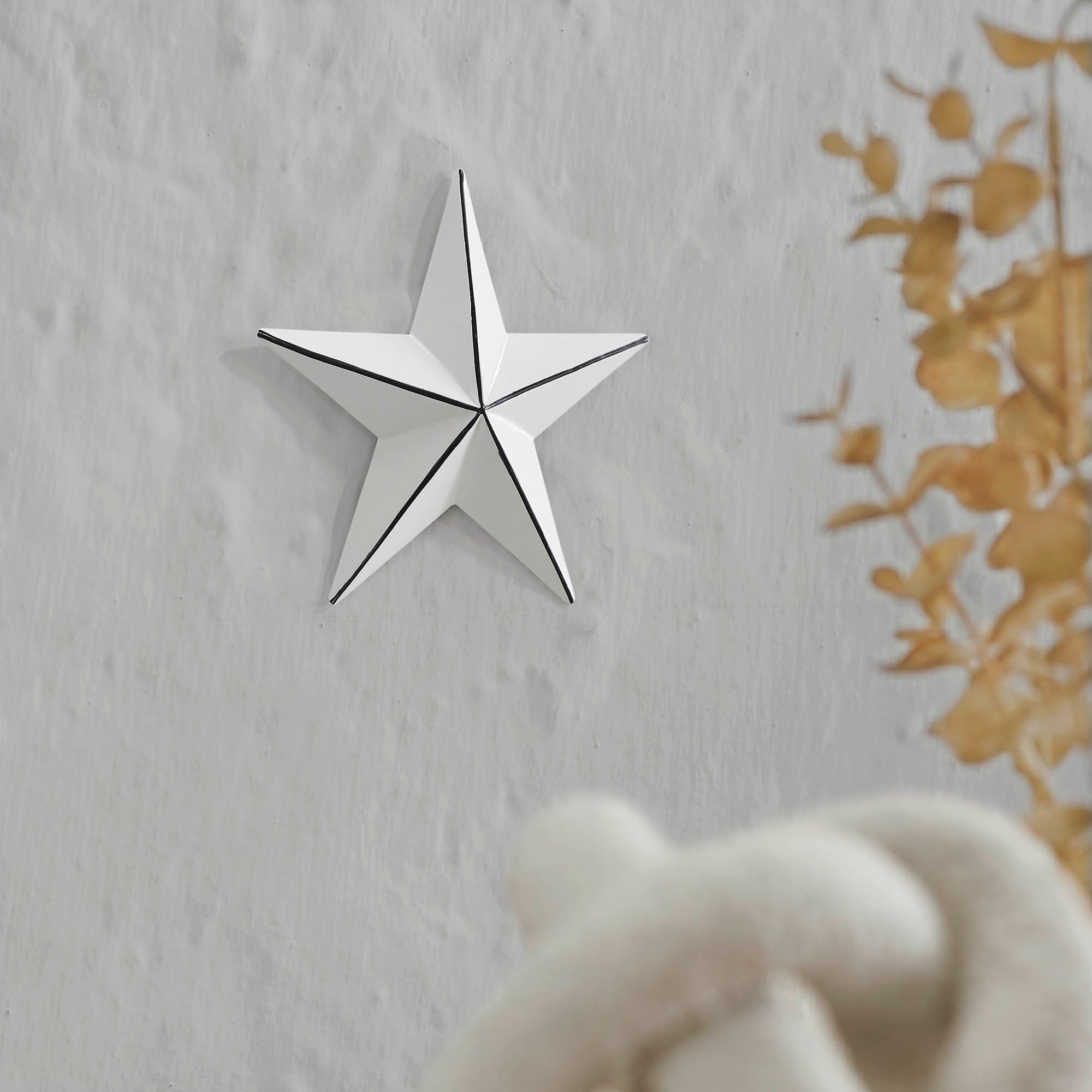 Metal Star White Distressed 4x4