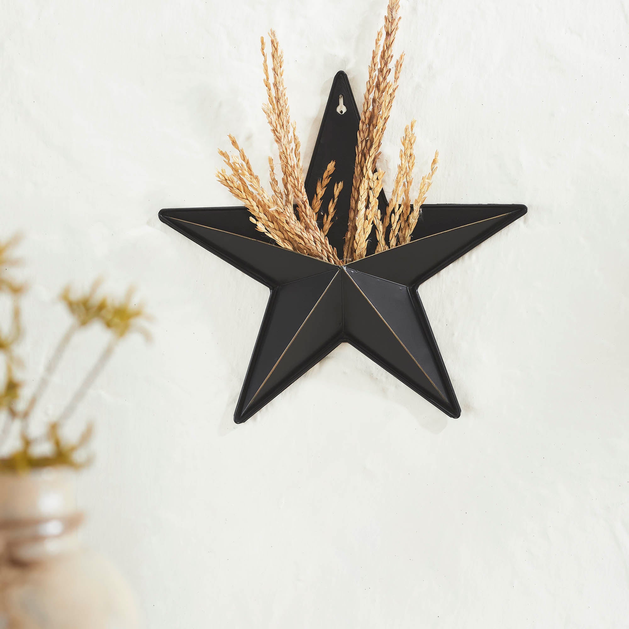Metal Star w/ Pocket Black Distressed