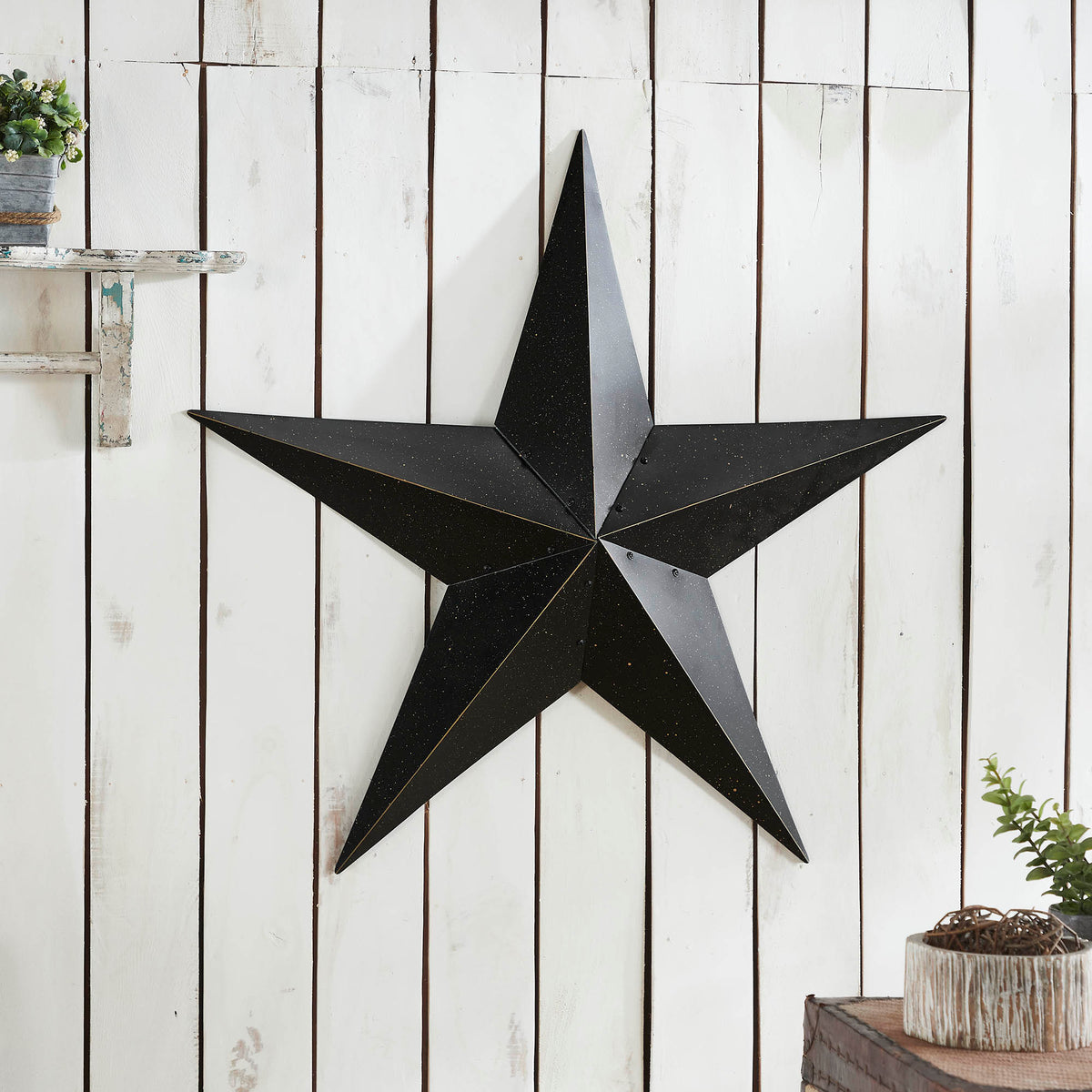 Metal Star Speckled Black Distressed 36x36