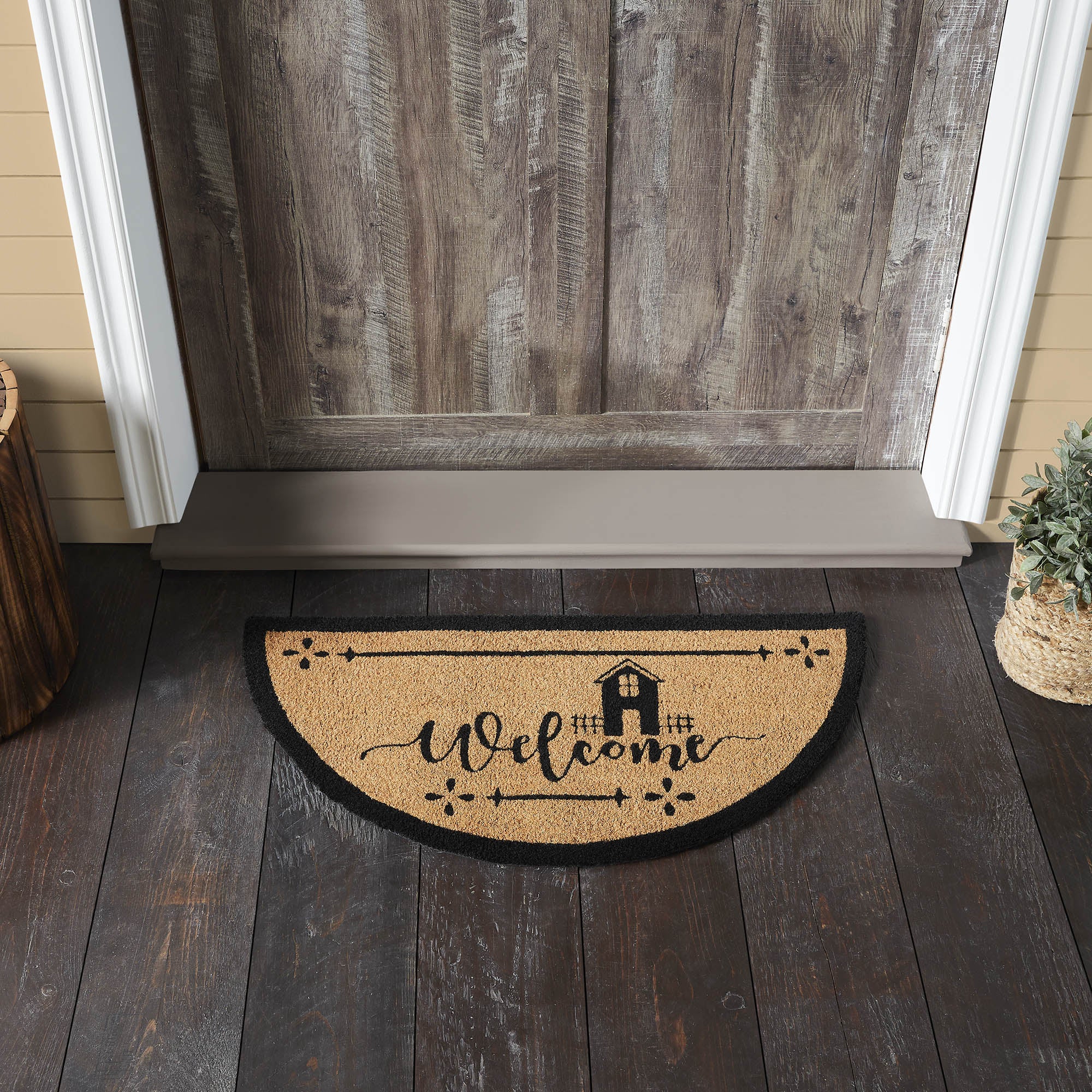 Saltbox Coir Welcome Rug Half Circle 16.5x33
