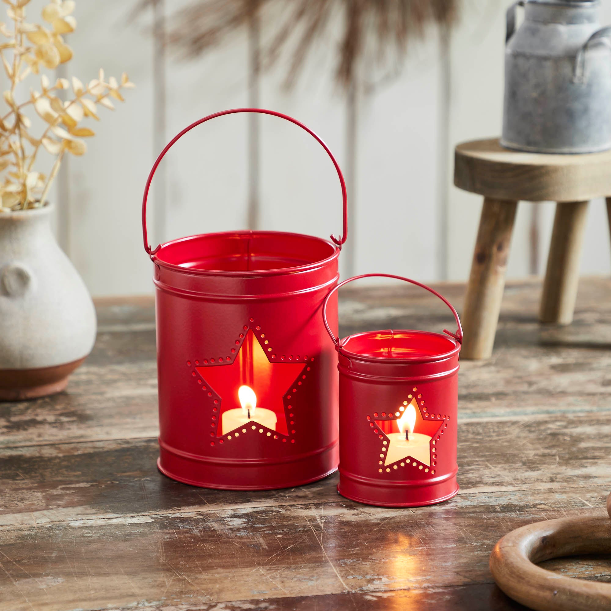 Patriotic Star Barn Red Metal Candle Holder Set of 2- 5.5/