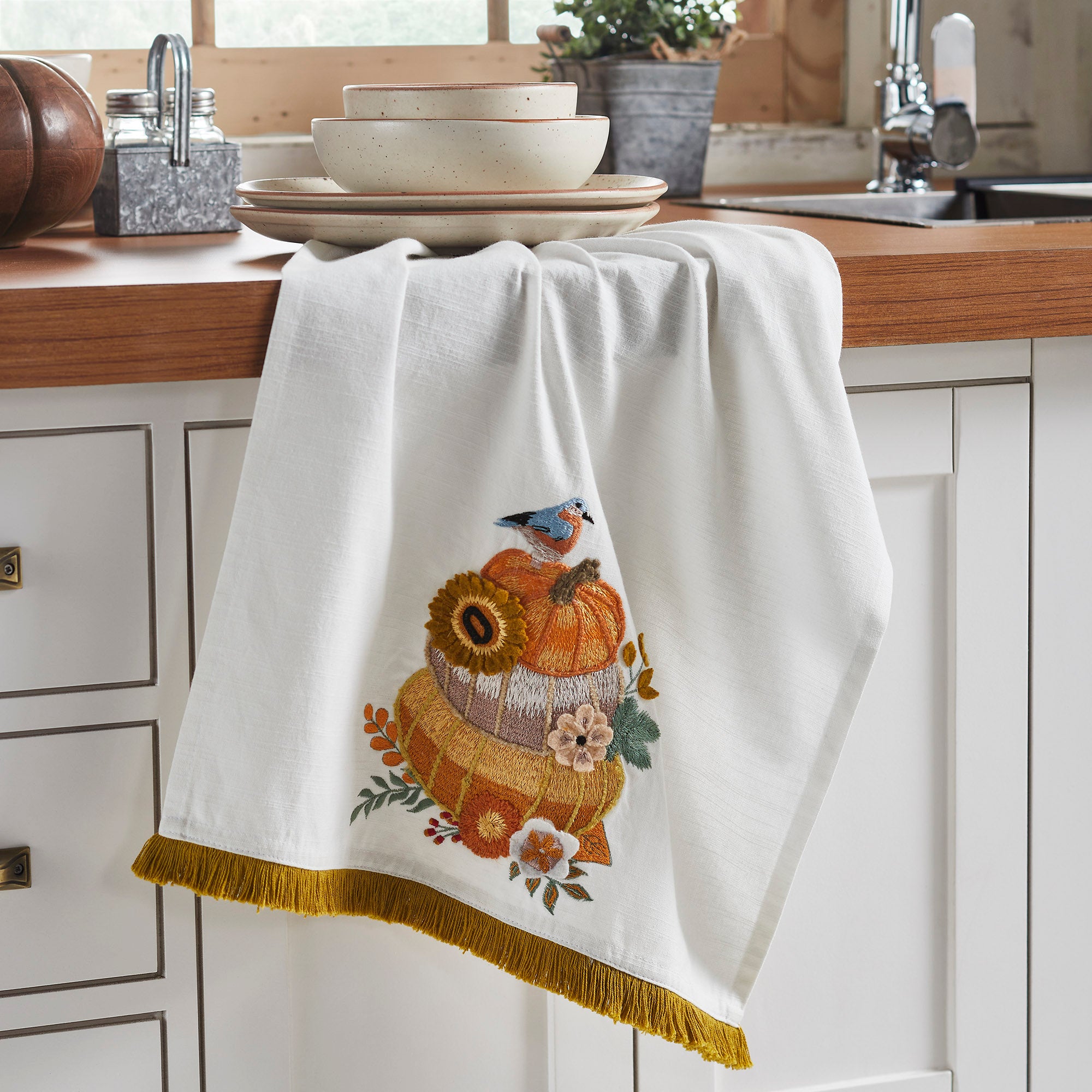 Fall Harvest Pumpkin Floral Cotton Kitchen Tea Towel, Decorative Dish Towel
