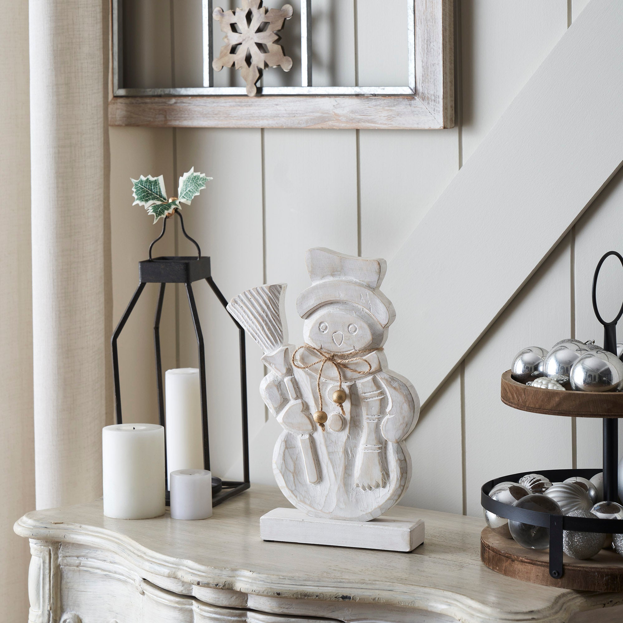 Blizzard Bliss Distressed White Wooden Snowman
