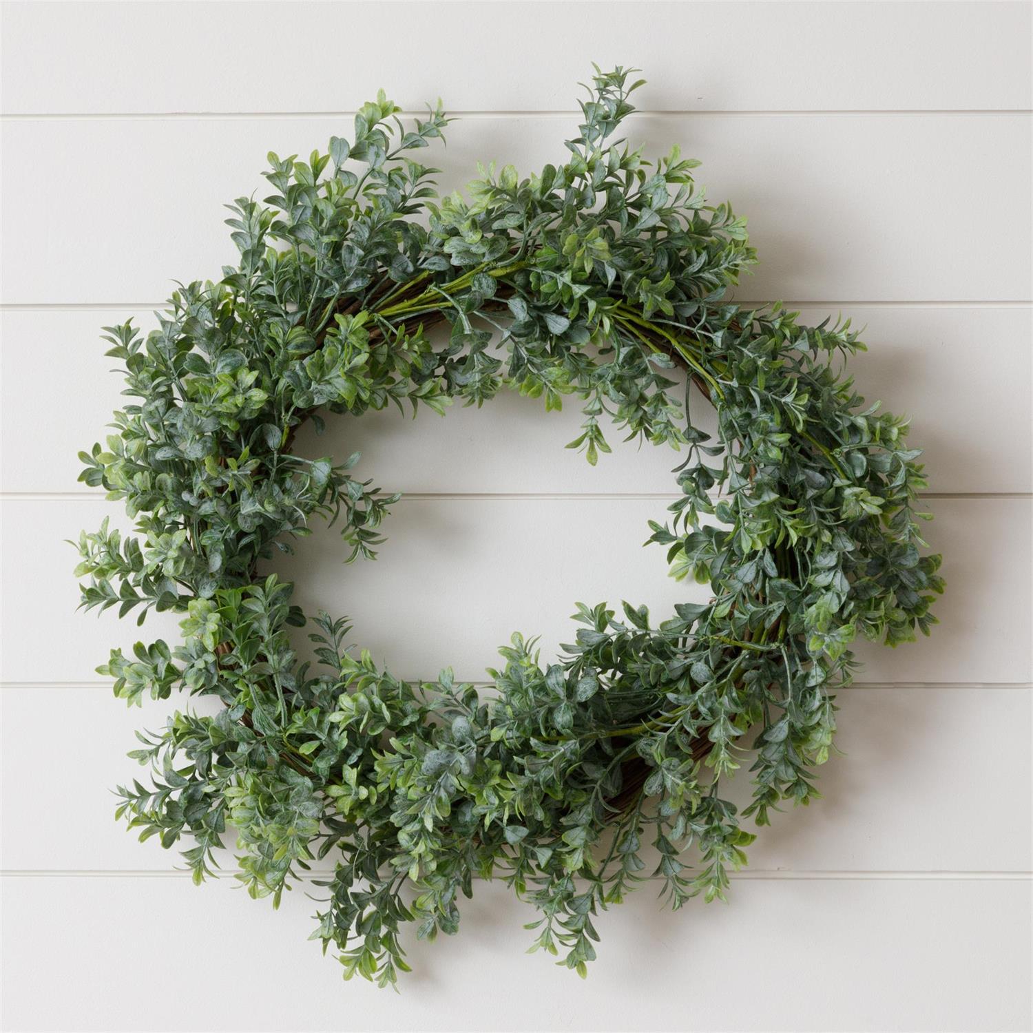 Wreath - Twig Base, Dusty Green Boxwood