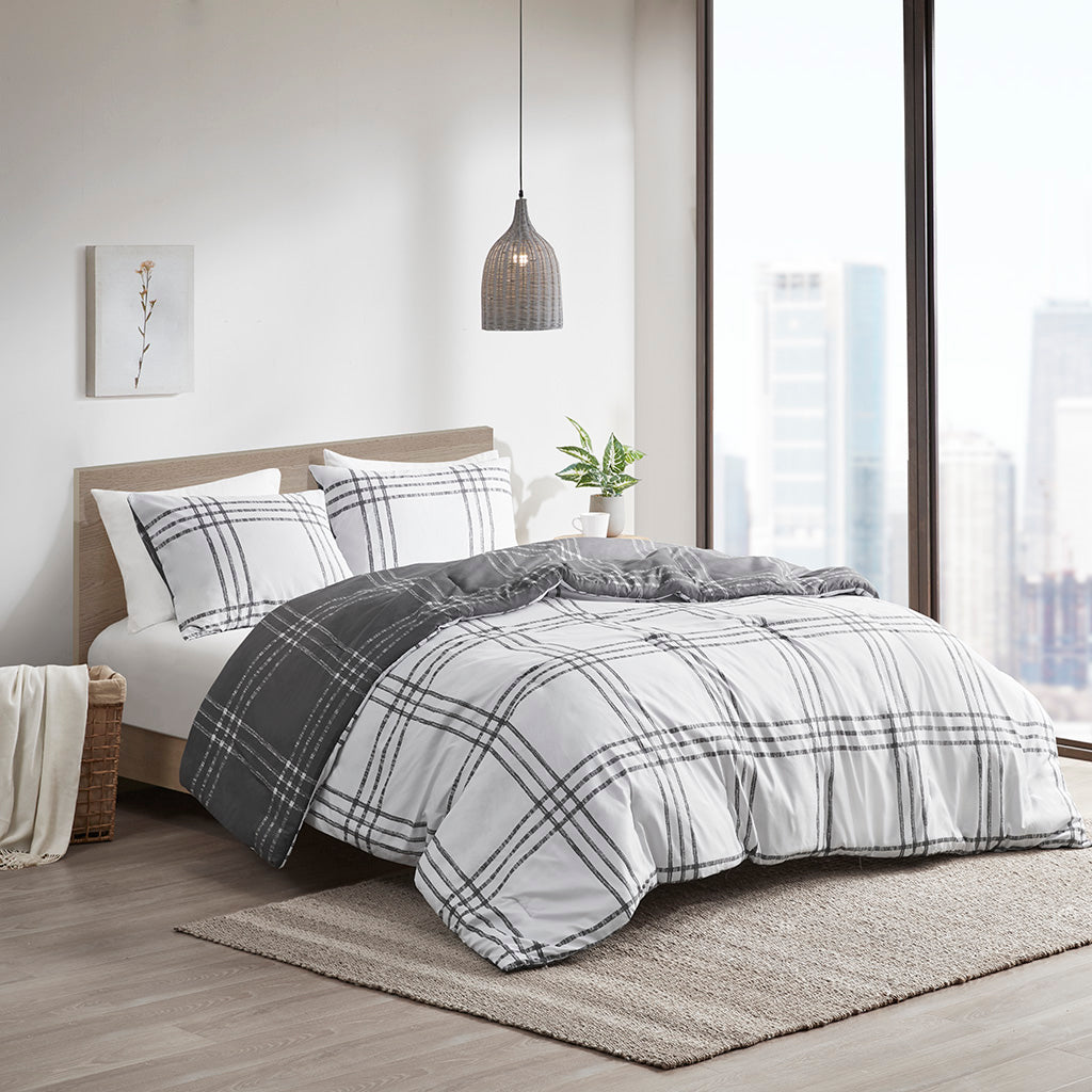 Pike Plaid Reversible Comforter Set
