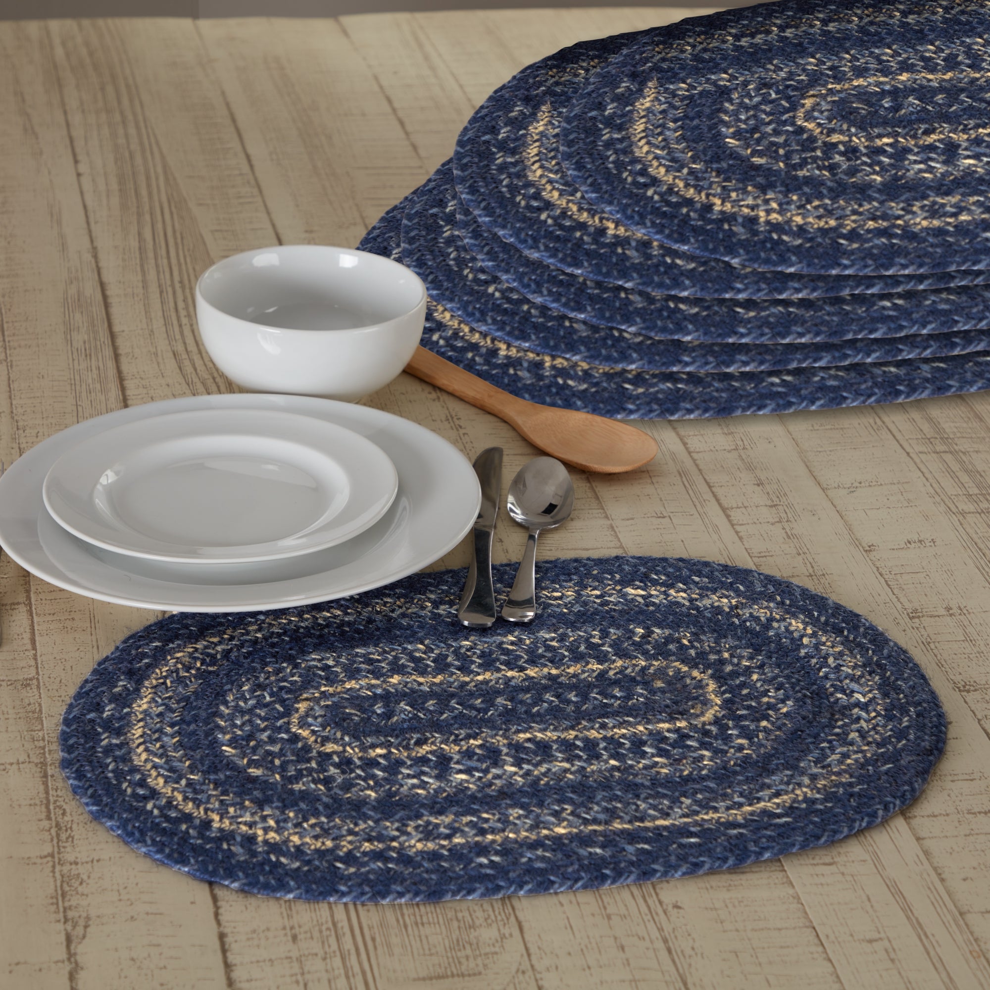 Great Falls Blue Jute Oval Placemat Set of 6 12x18