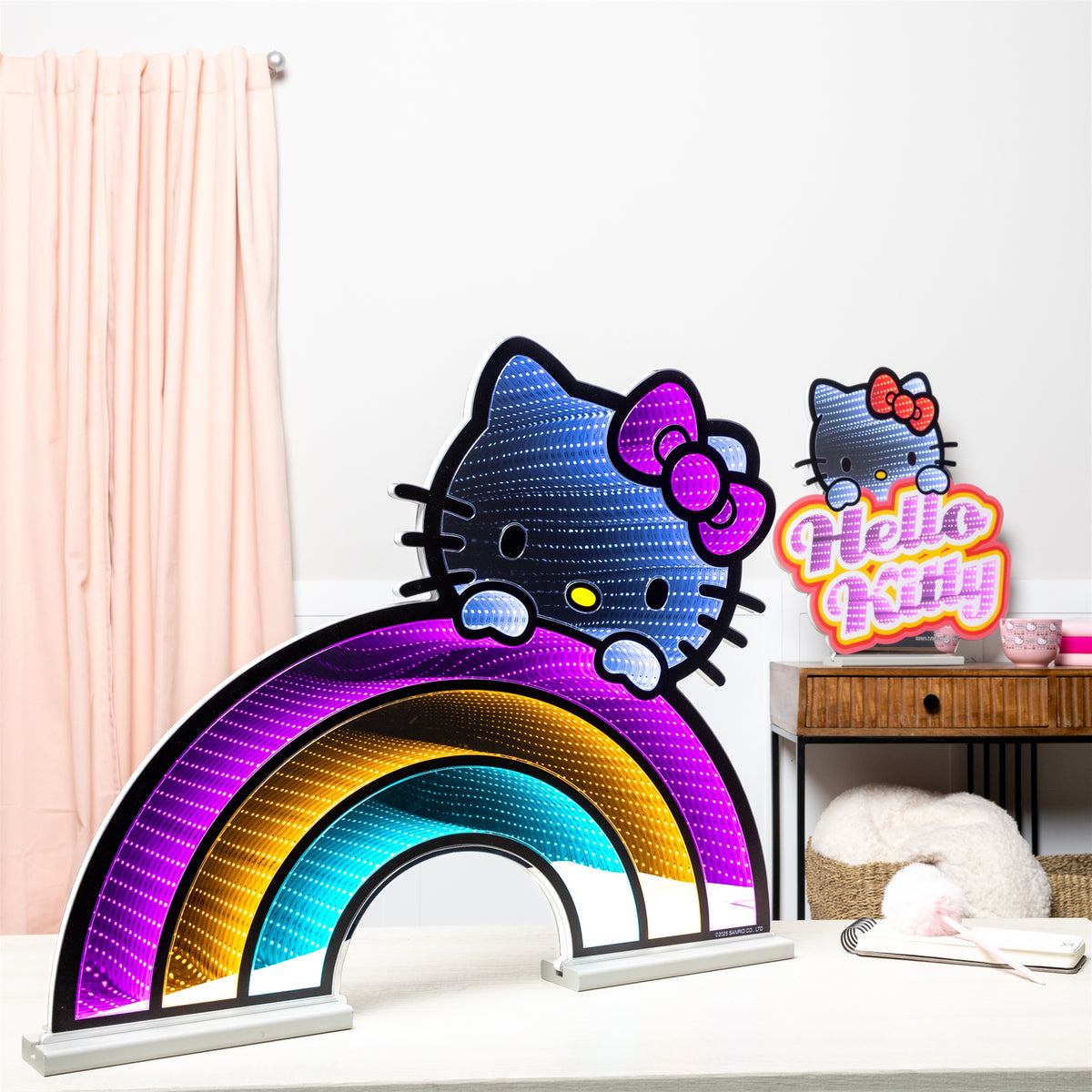 Hello Kitty®️ Rainbow Ekkolight 24"H