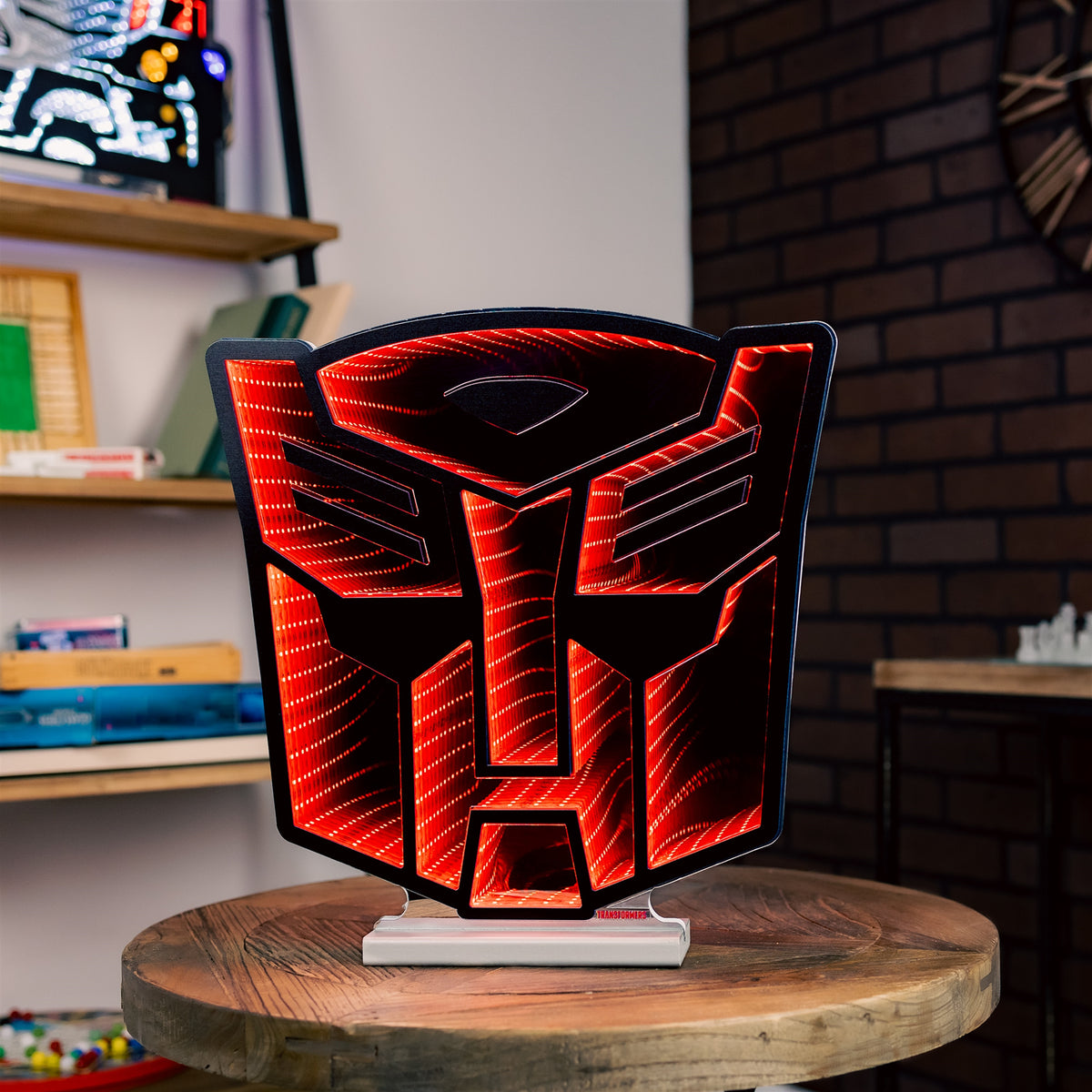 Transformers Autobot Ekkolight 16"H
