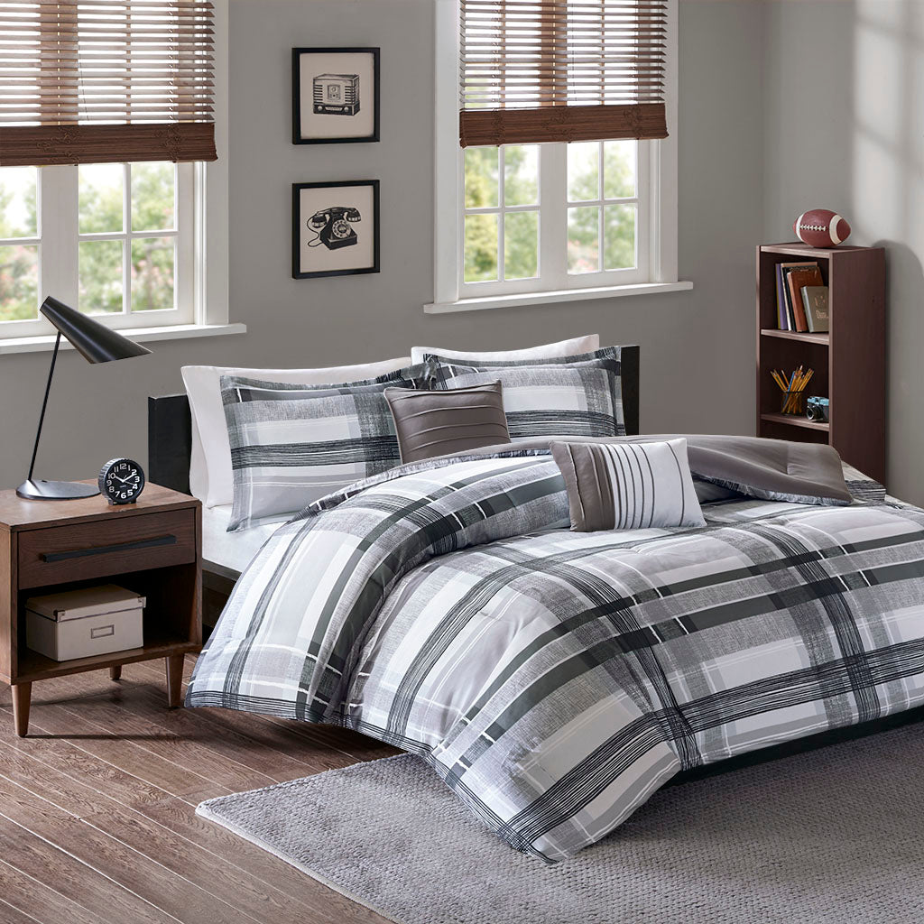 Rudy Comforter Set
