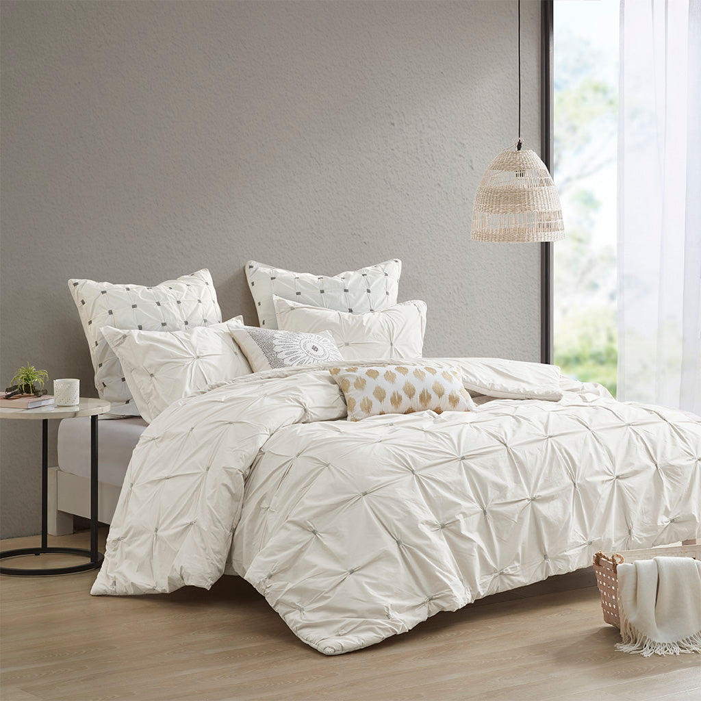 Masie 3 Piece Elastic Embroidered Cotton Comforter Set