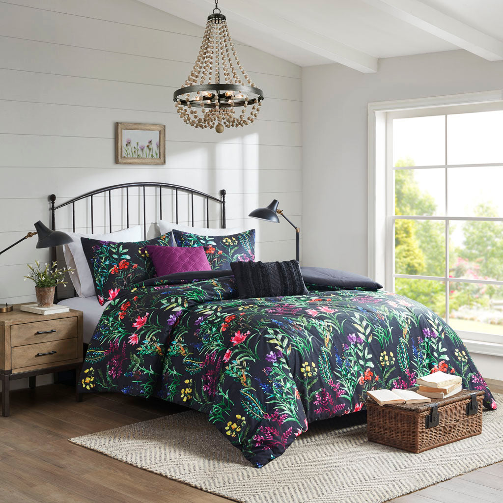 Tasha 5 Piece Clipped Jacquard Comforter Set with Throw Pillows