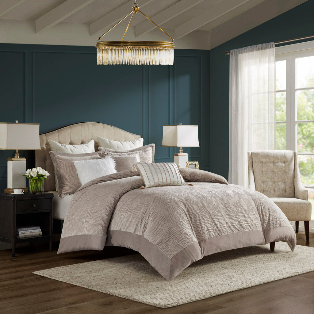 Pescal Comforter King 9 Piece Set