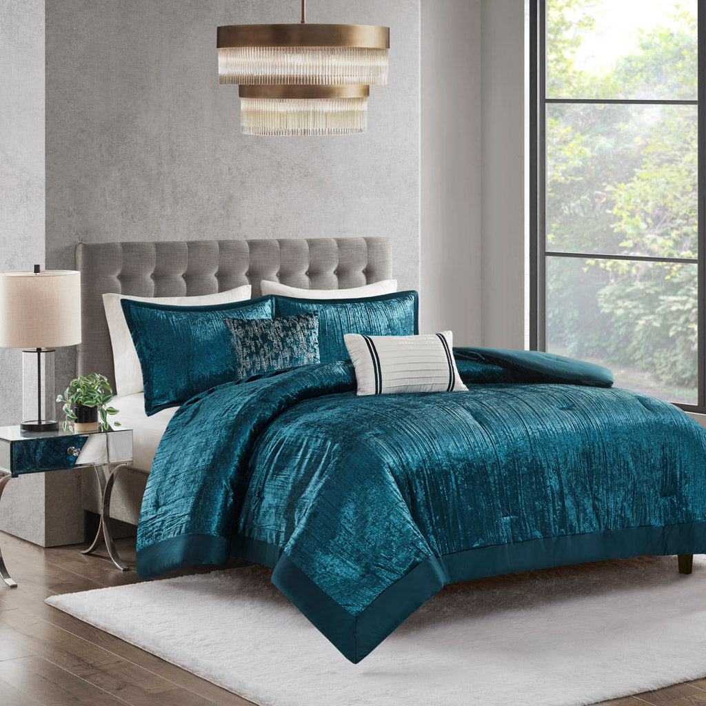 Lee 6 Piece Jacquard Comforter Set with Throw Pillows