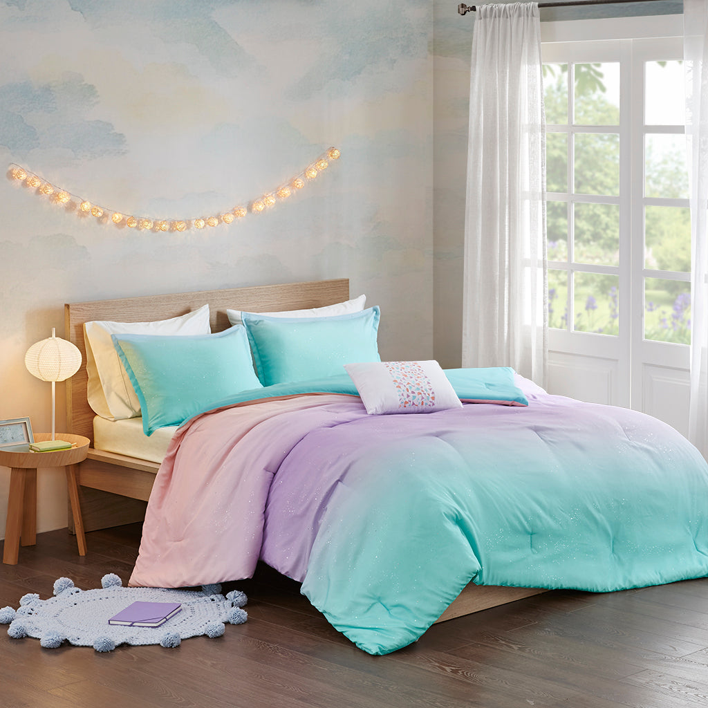 Glimmer Metallic Printed Reversible Comforter Set