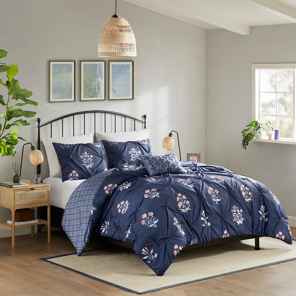 Marfa 4 Piece Pintuck Comforter Set with Throw Pillow